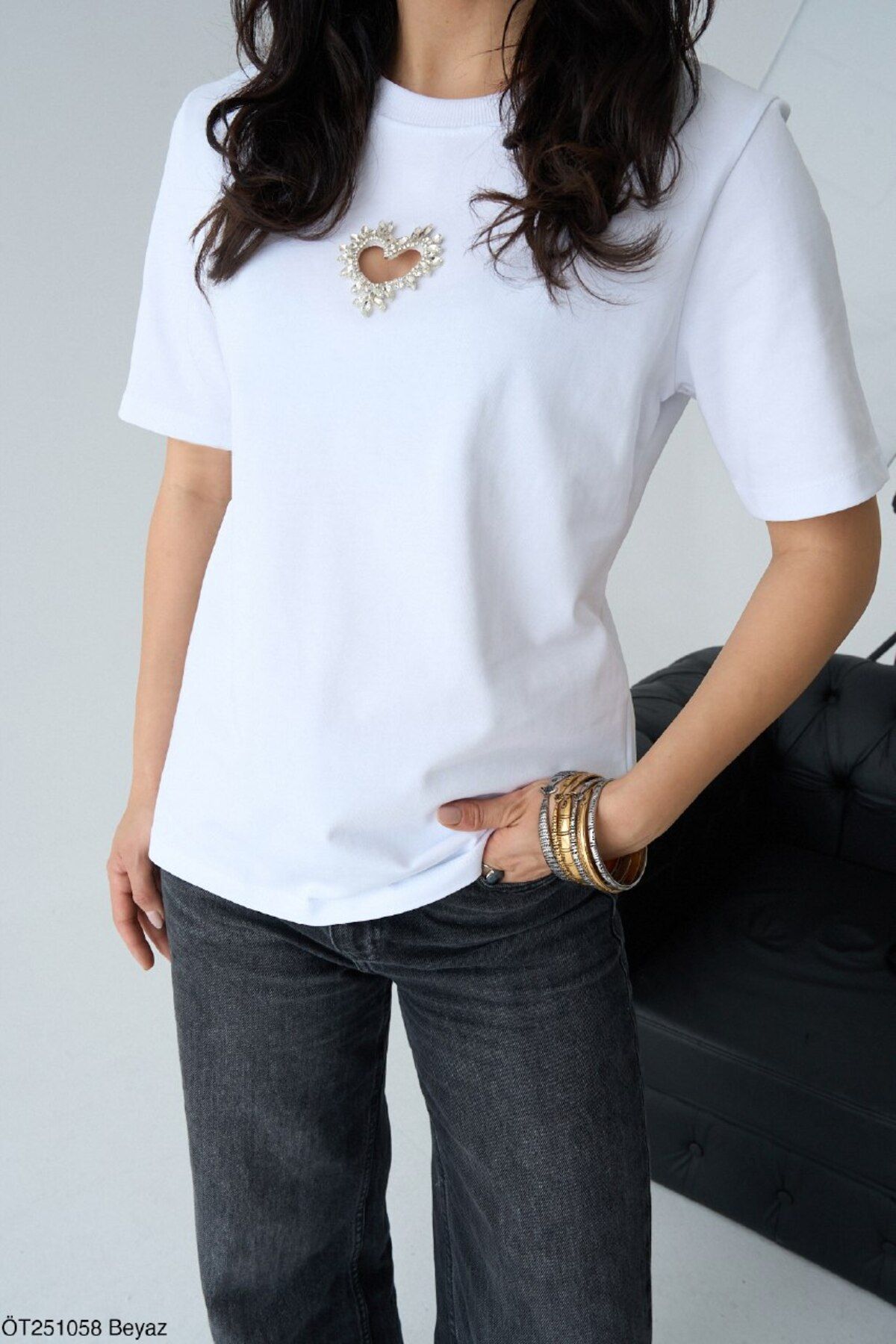 AyceButik KALP DETAYLI T-SHİRT