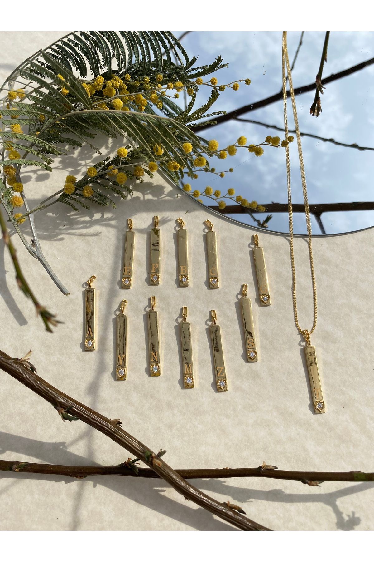 YAZ JEWELLERY Kişiselleştirilmiş Plaka Harf Kolye 'B' Harfli