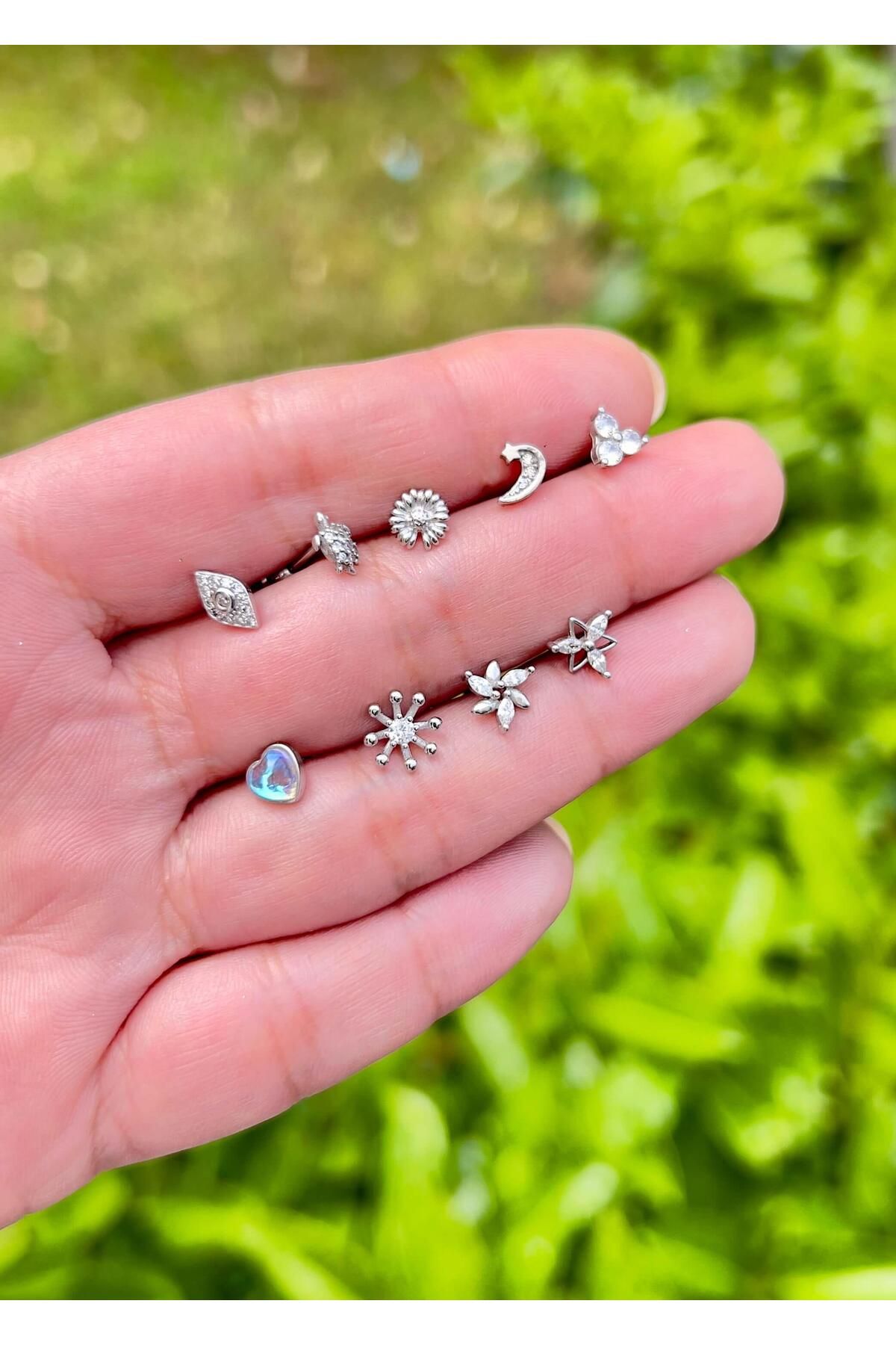 Defne Silver Çiçek Gümüş Piercing