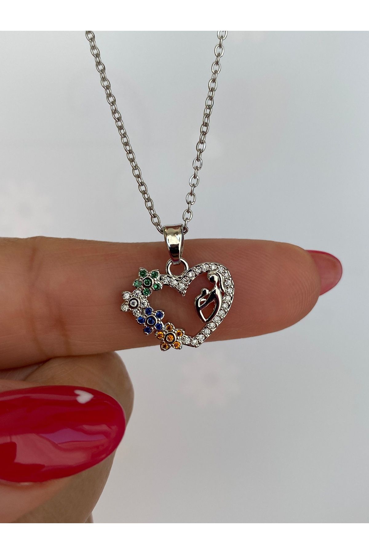 kurukafagift Kadın Çelik Kolye Anne Çoçuk Figürlü Sevgi Kalp Çiçekli Model