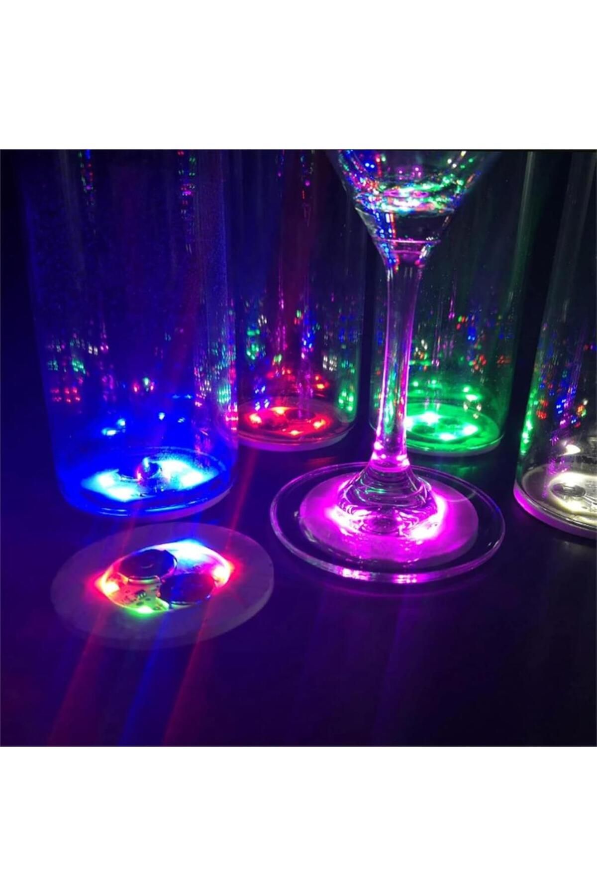 ÖYKÜ VE YİĞİT Işıklı Yapışkanlı Bardak Altı Aparatı Ledli 3 Fonksiyonlu 6 cm Çap