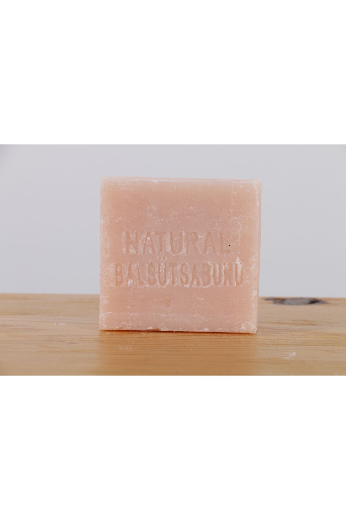 P&B NATUREL NATUREL BAL SÜT SABUN 110 GR