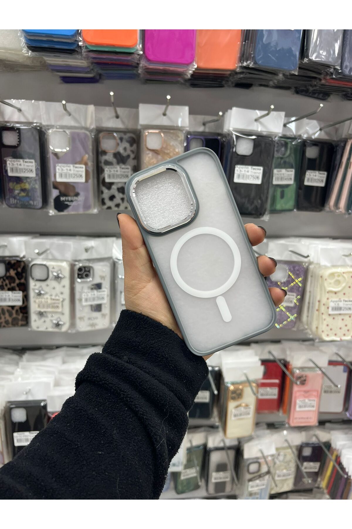 TECNOTREND Apple İphone 14 Pro Uyumlu magsafe özellikli mat silikon kılıf