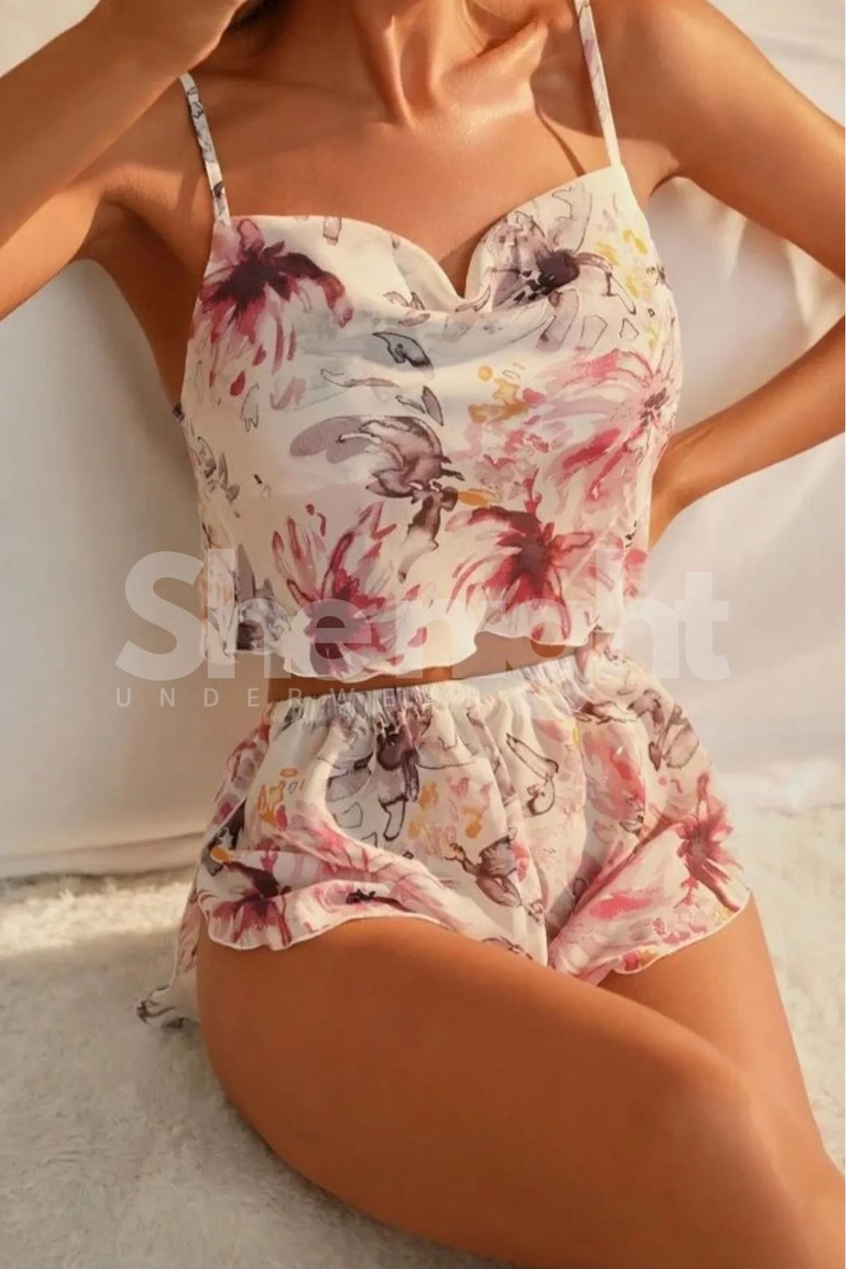 Veille Çiçek Detaylı Gecelik ve Sabahlık Pijama Takımı