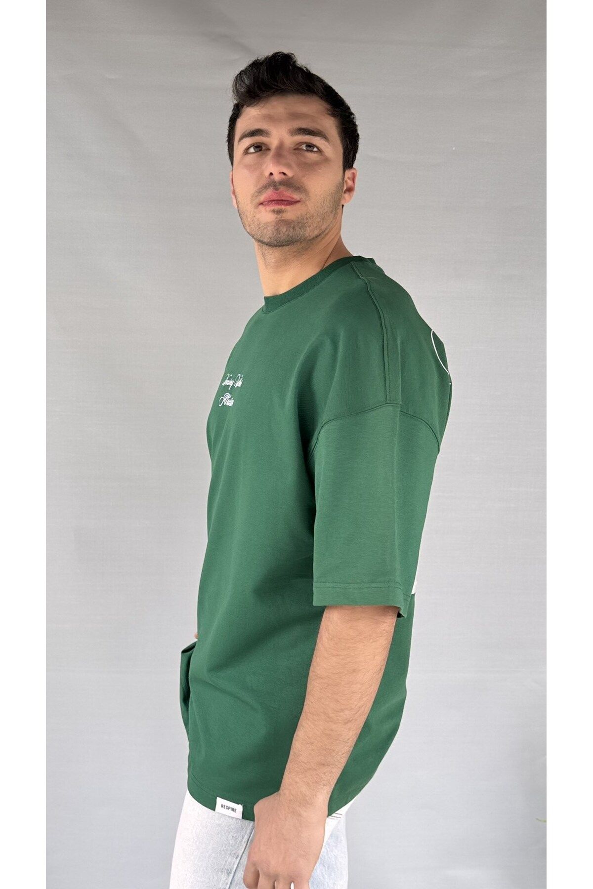 Casualmen32 Göz Detay Baskılı T-shirt