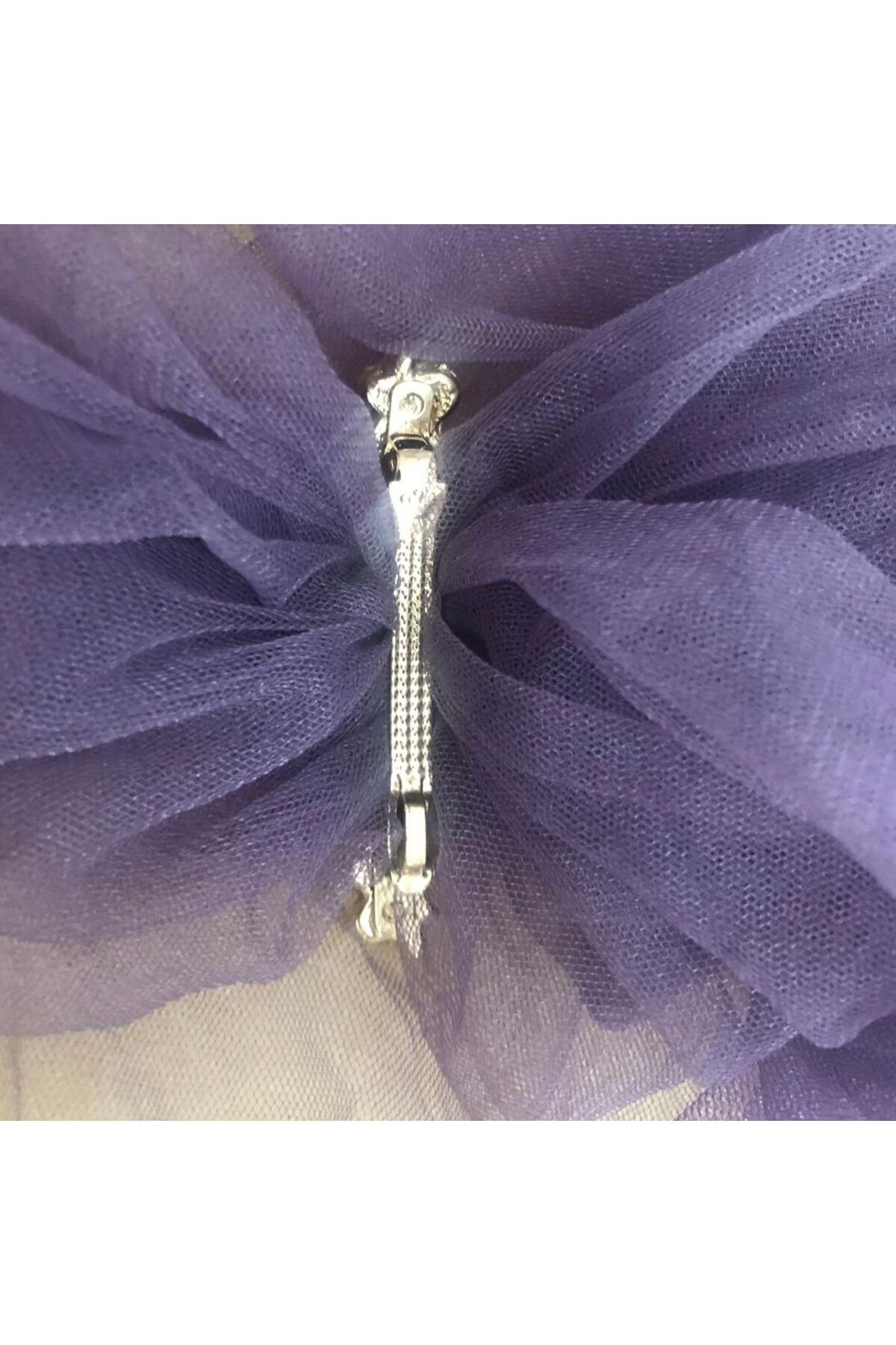 ByLily-Stylish Rhinestone Sophisticated Buckle, for Wedding, Engagement, Special Occasions 3