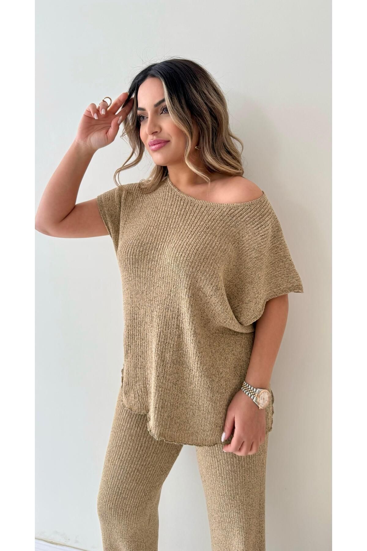 SEDA FİDAN Salaş Kırçıllı Triko Takım Camel