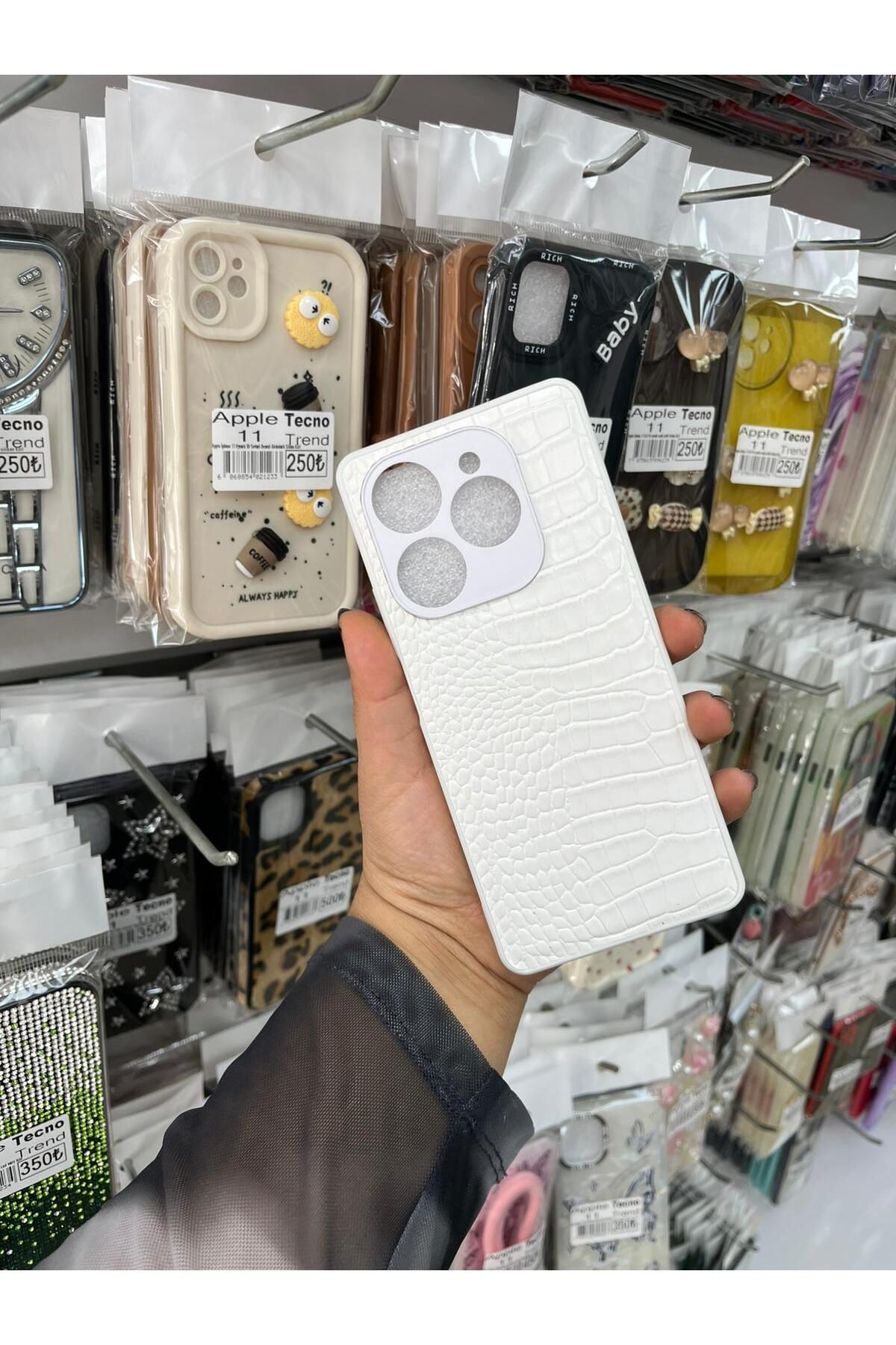TECNO SPARK 20 PRO Dokulu Yüzey Çekmeye Dayanıklı Cep Telefon Kılıfı Pu Deri Kaplamalı Yumuşak