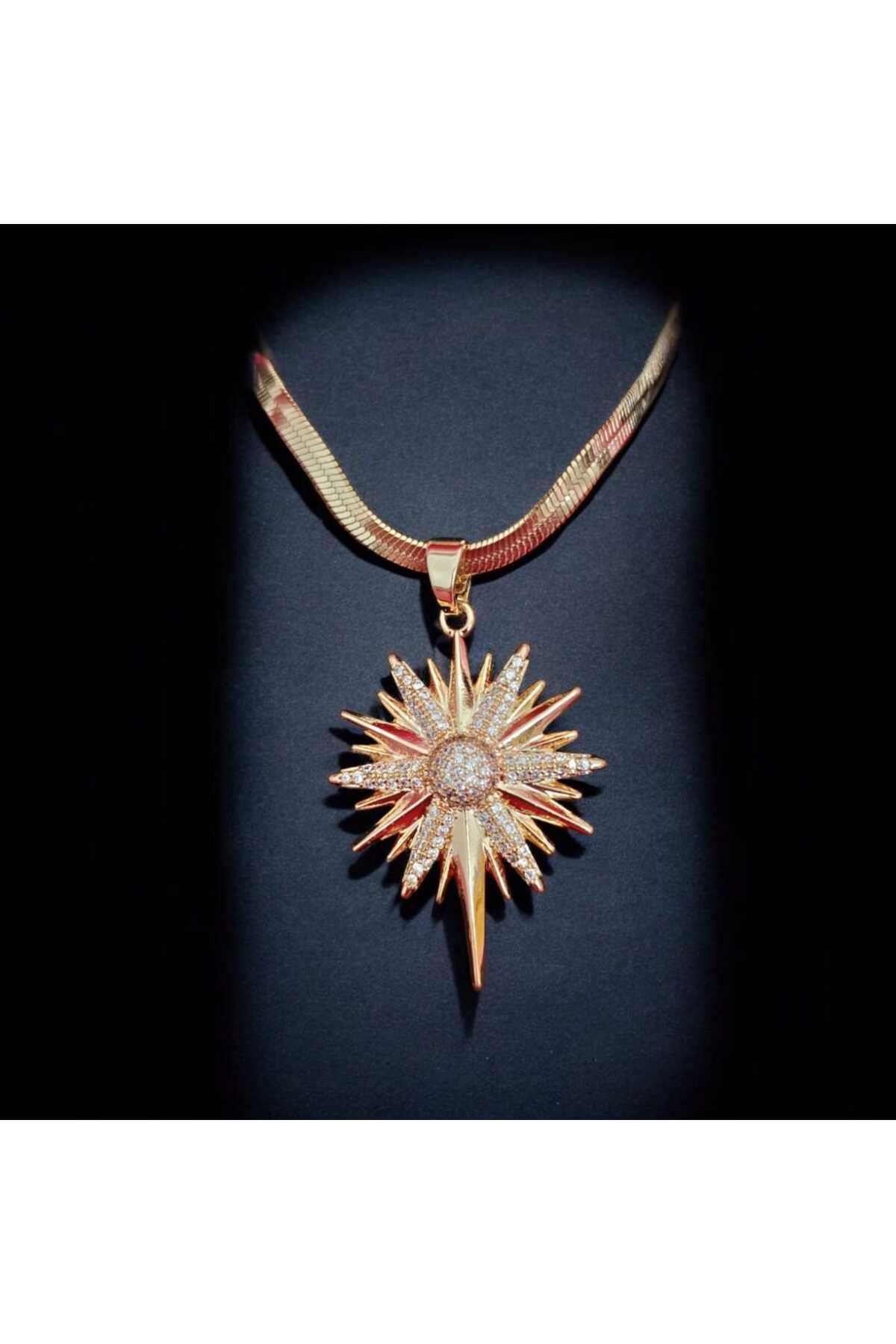 RusecaStainless Ruseca Jewelyr 5 Yıldız Motifli Şık Ve Zarif Taşlı Kolye GOLd