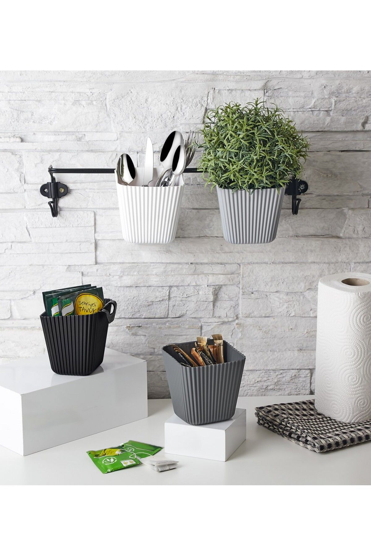 NEZADE STORE Duvara Asılan Çok Amaçlı Organizer - Saksı