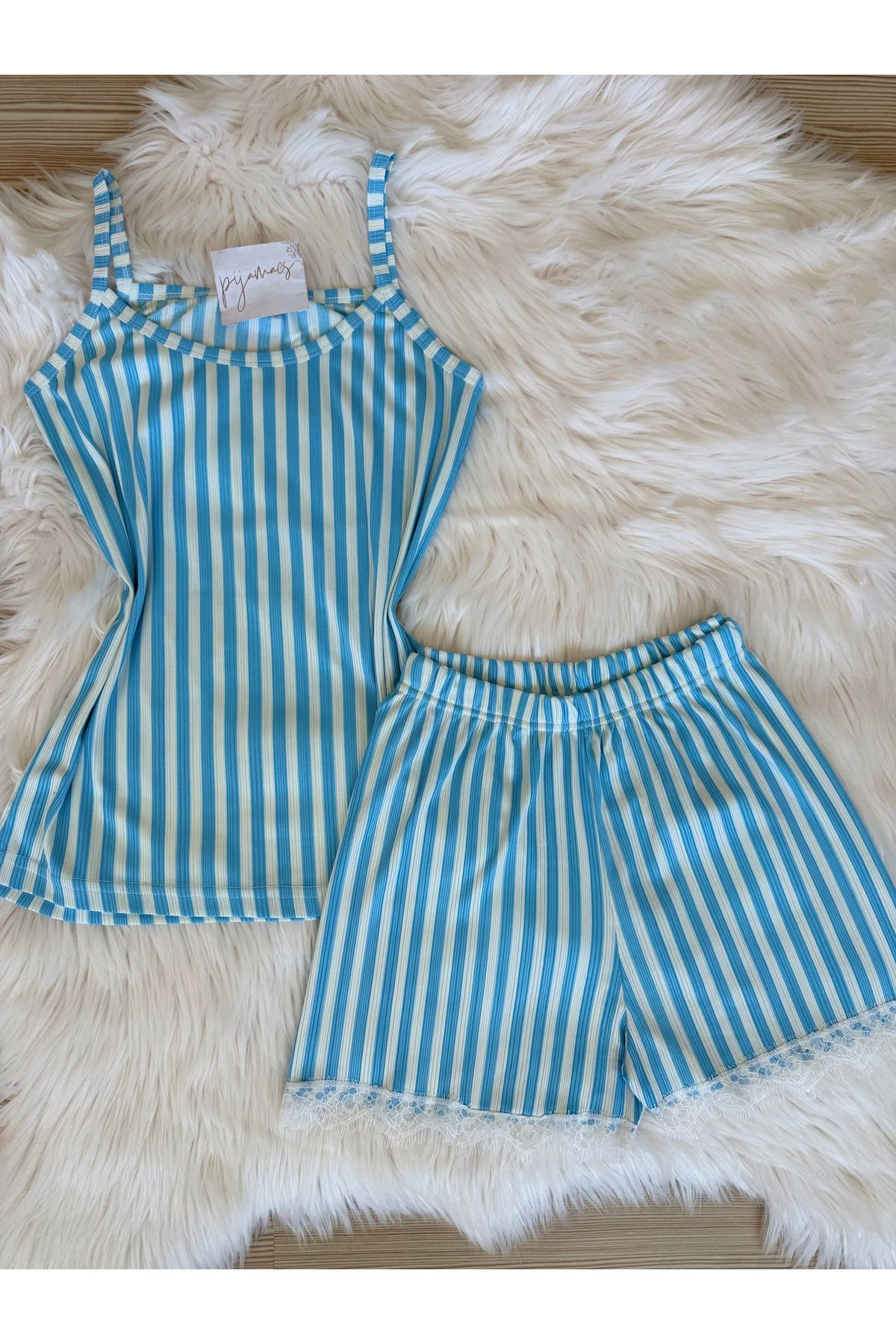 Pijamacs Mavi Çizgili Desenli Şortlu Pegasus Pijama Takımı