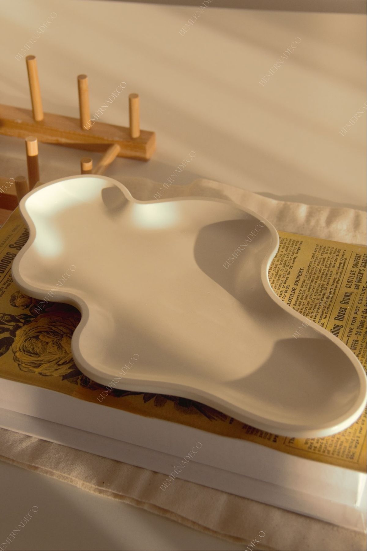 Bemerna Deco Bulut Tabak, Dekoratif Tepsi, Takı Tabağı, Söz Nişan Tepsi (VERNİKLİ)