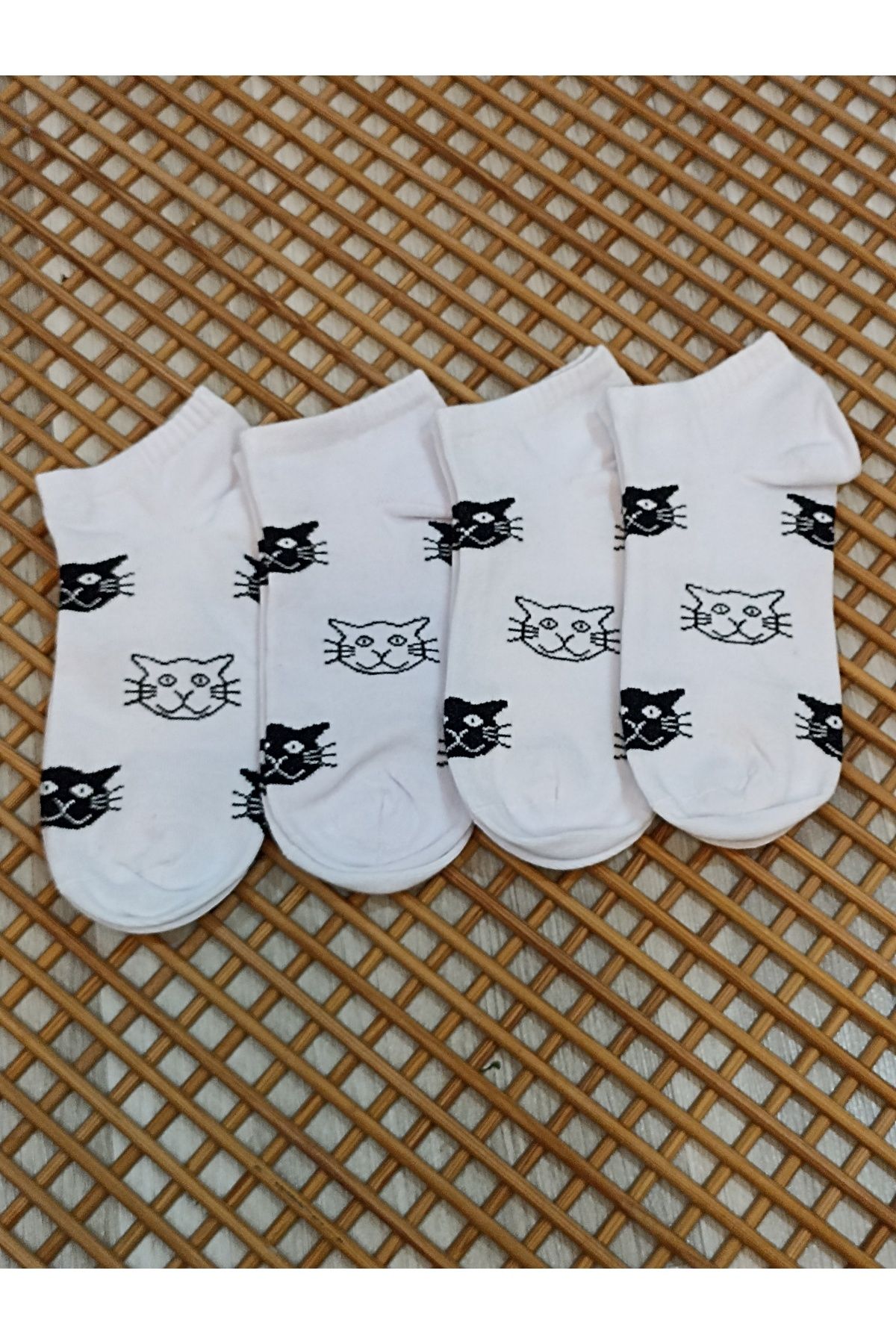 Rocks For Dikişsiz Burun 4 Çift Kadın Desenli Patik Çorap