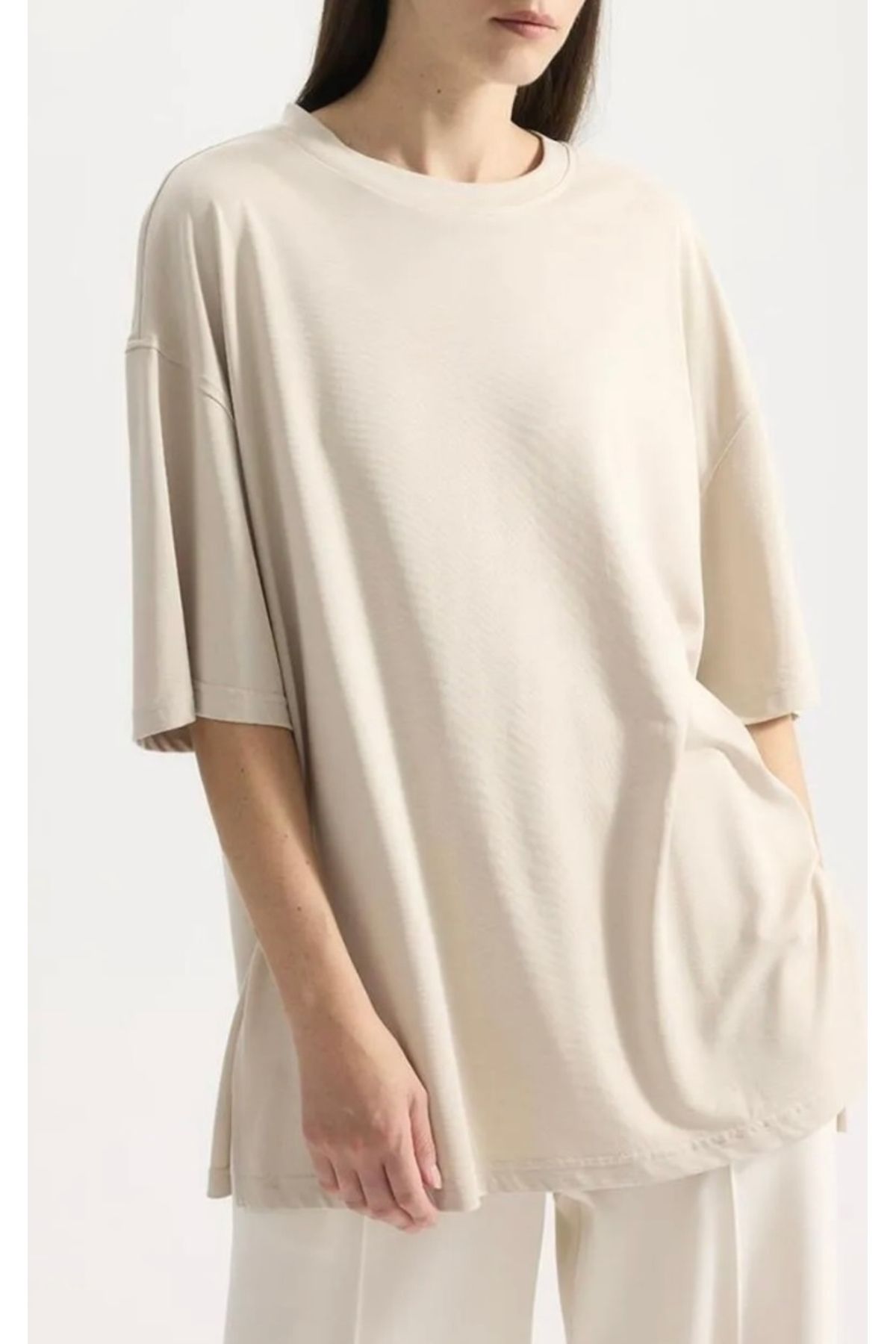 Butik Taş Rengi Kısa Tişört