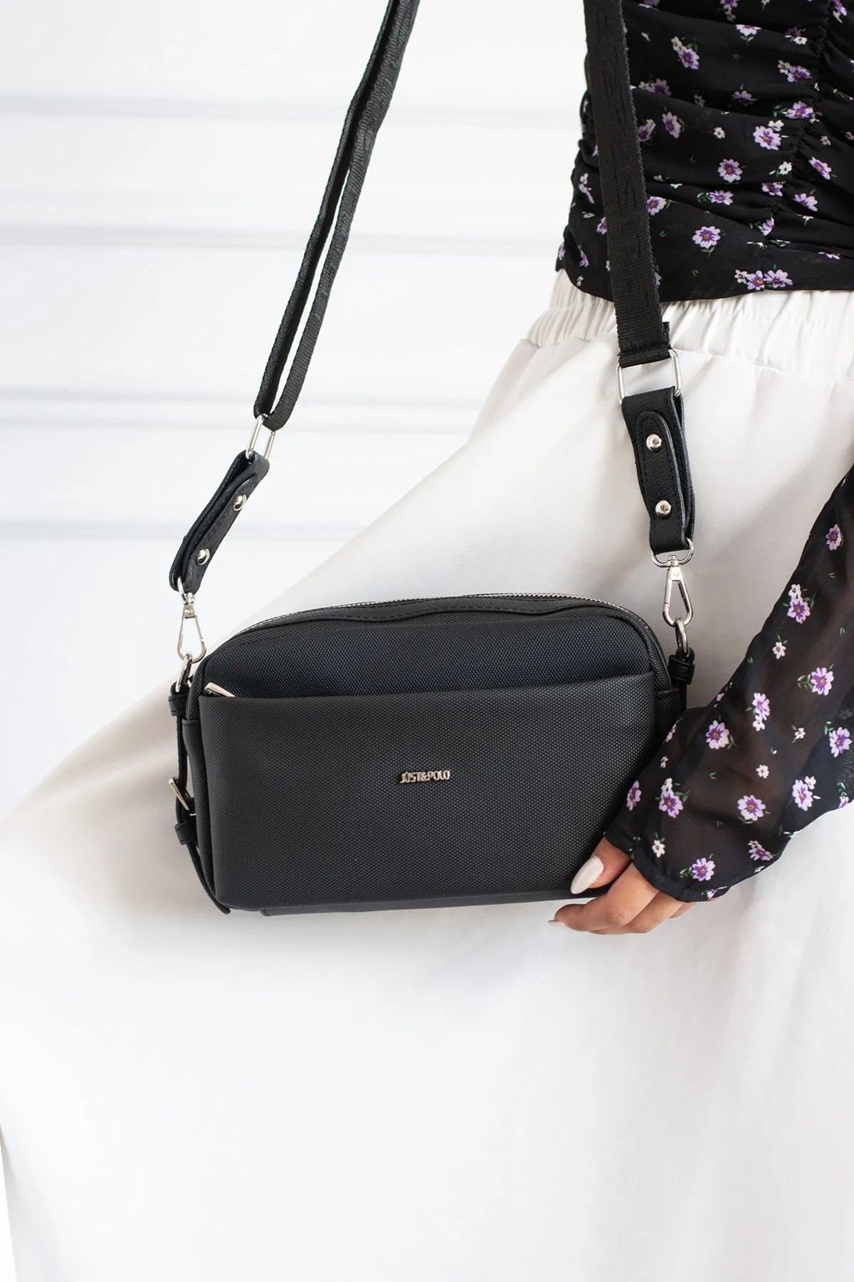 Just Polo Kadın Yeni Sezon 4 Bölmeli Omuz Çantası 346028PC