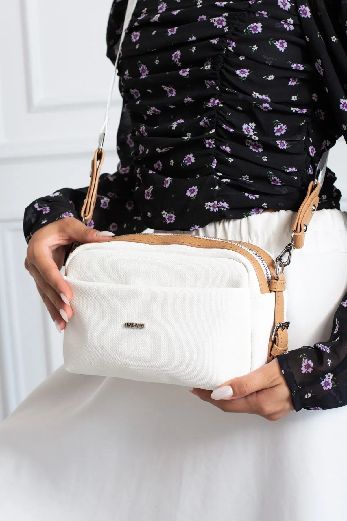 Just Polo Kadın Yeni Sezon 4 Bölmeli Omuz Çantası 346028PC