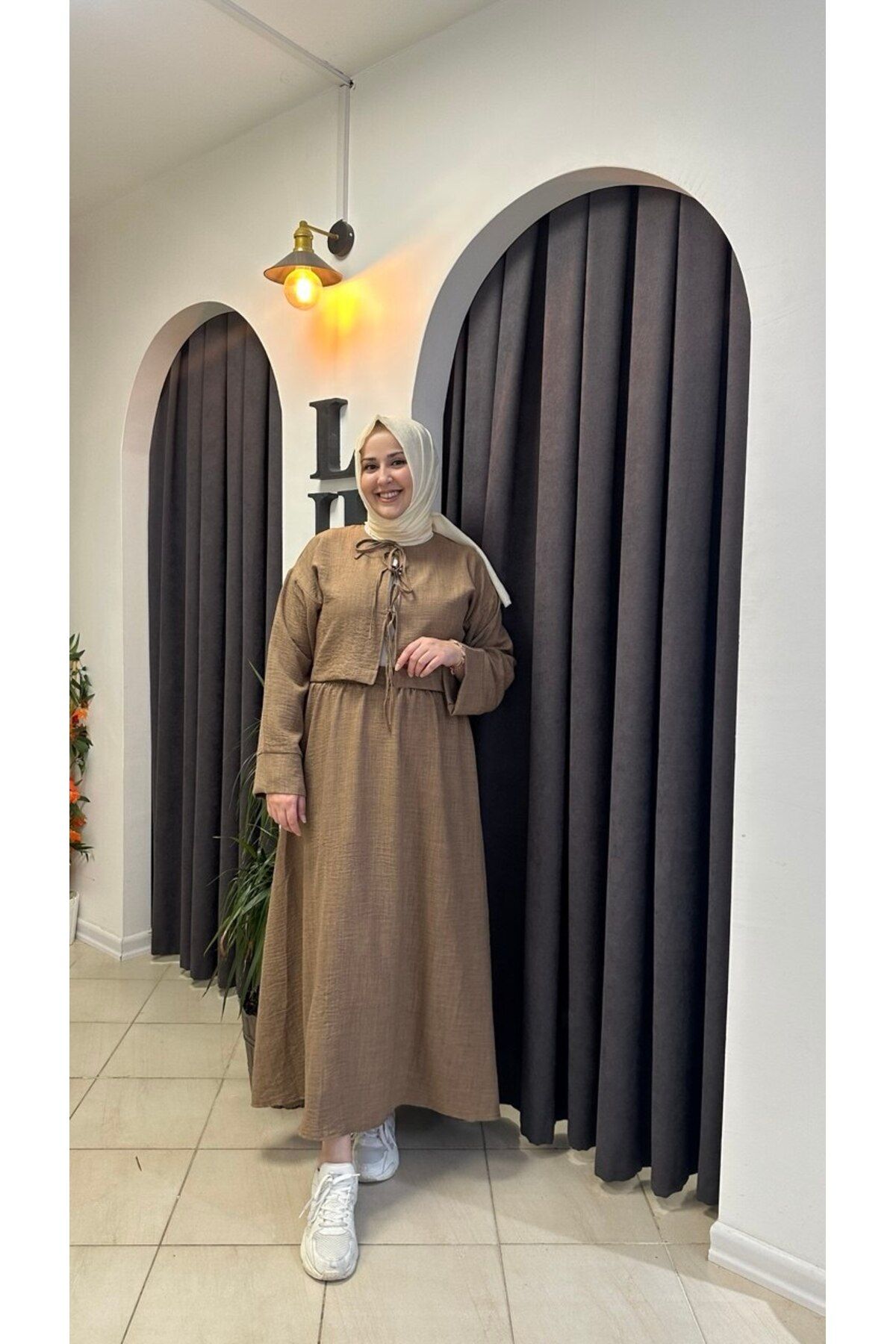Butik BAĞLAMA DETAYLI BÜYÜK BEDEN UYUMLU ETEKLİ İKİLİ TAKIM