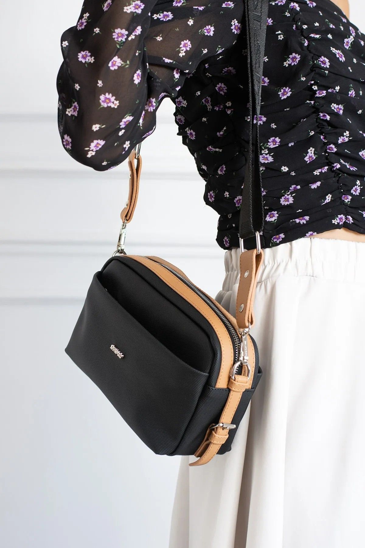 Just Polo Kadın Yeni Sezon 4 Bölmeli Omuz Çantası 346028PC