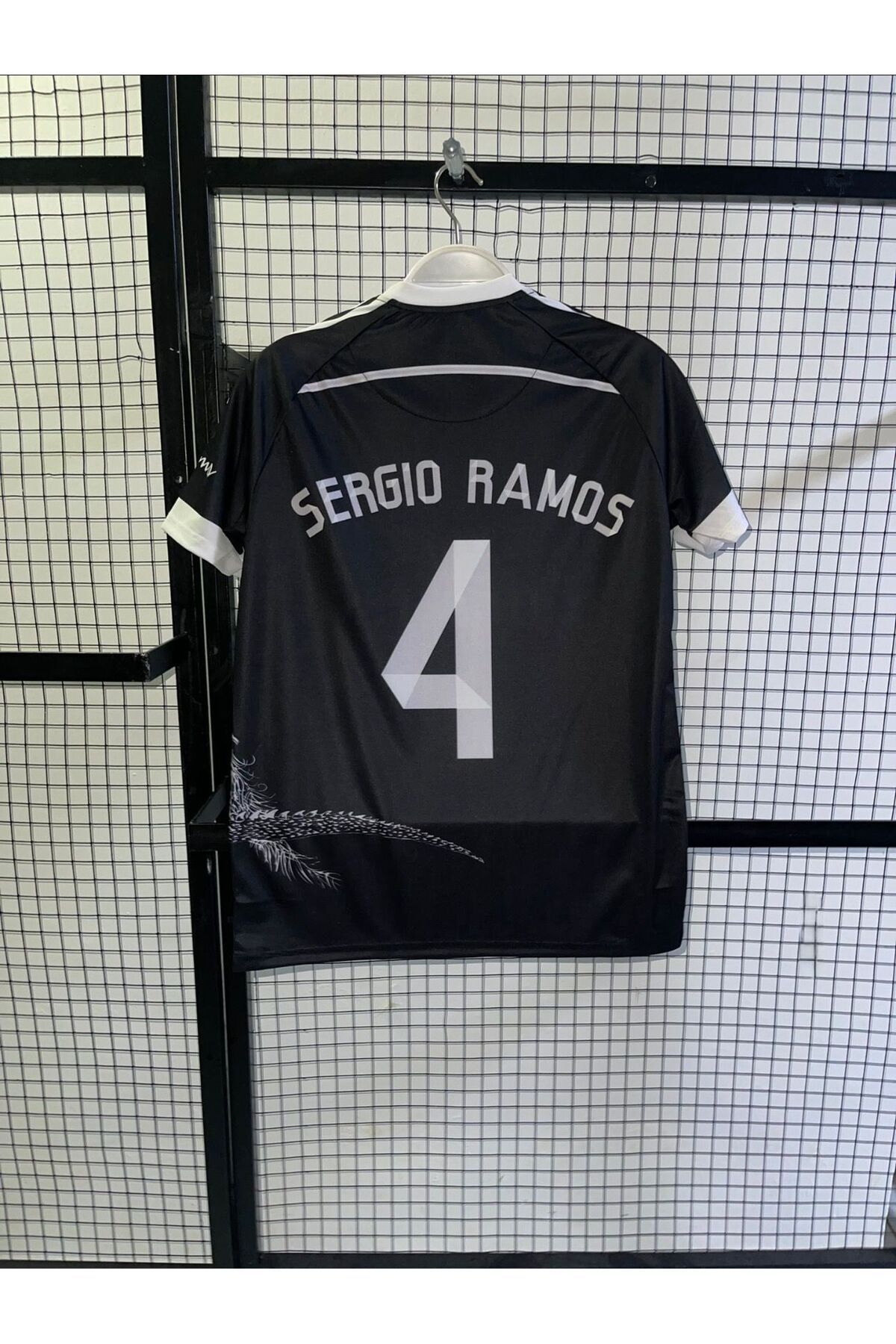 Lion Spor R'eal M'adrid 2014 Sezonu Sergio Ramos Özel Dragon Tasarımlı Deplasman Forması