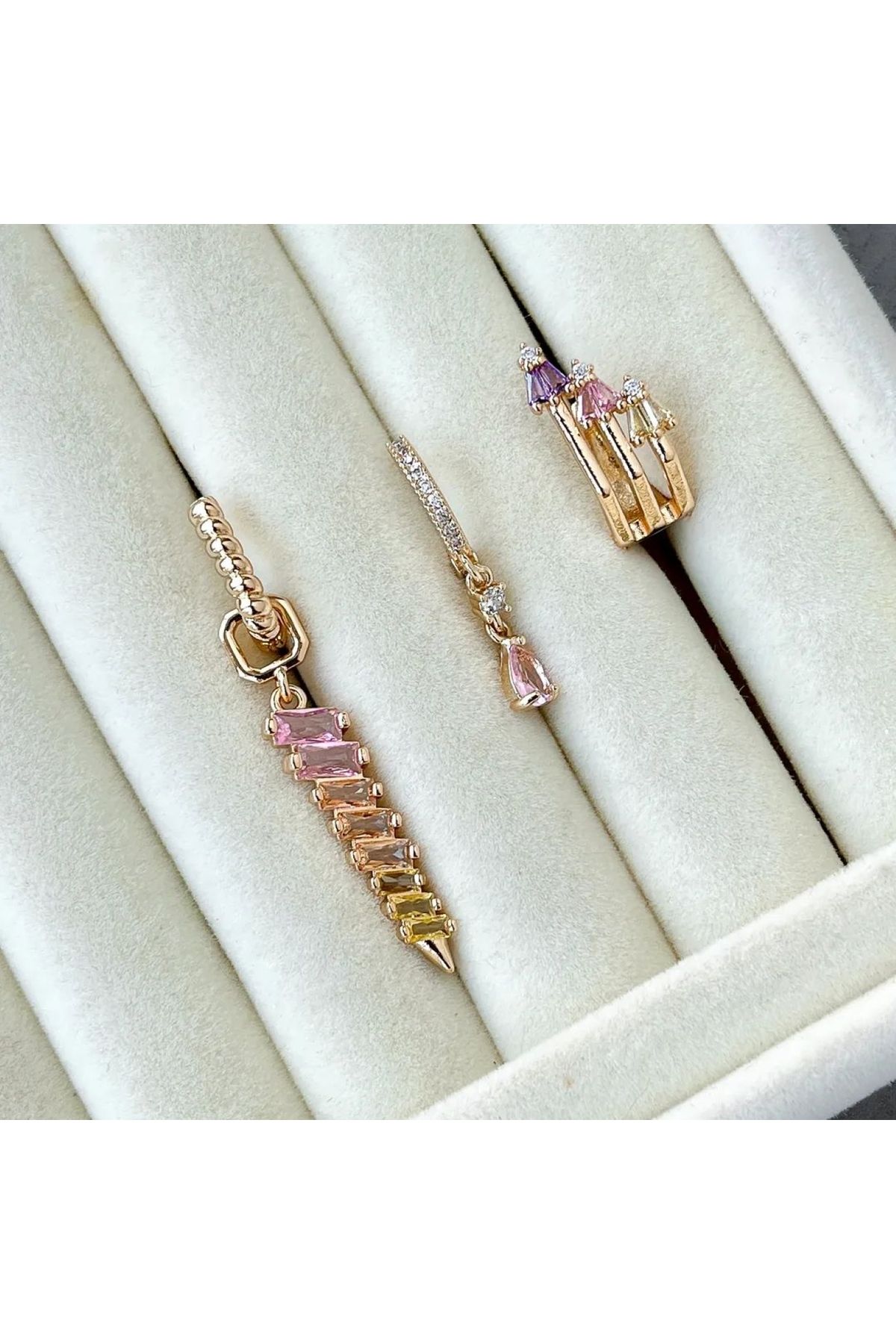 İD ACCESSORİES Zirkon Taşlı Küpe