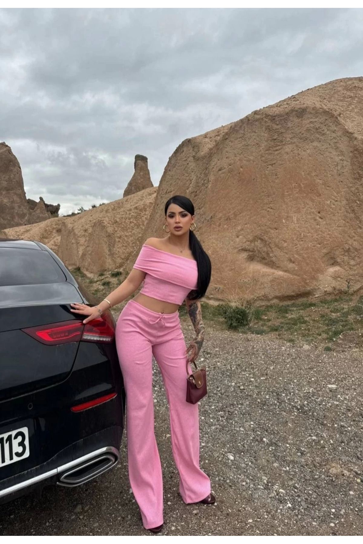 royq Madonna yaka bol paça pantolonlu takım