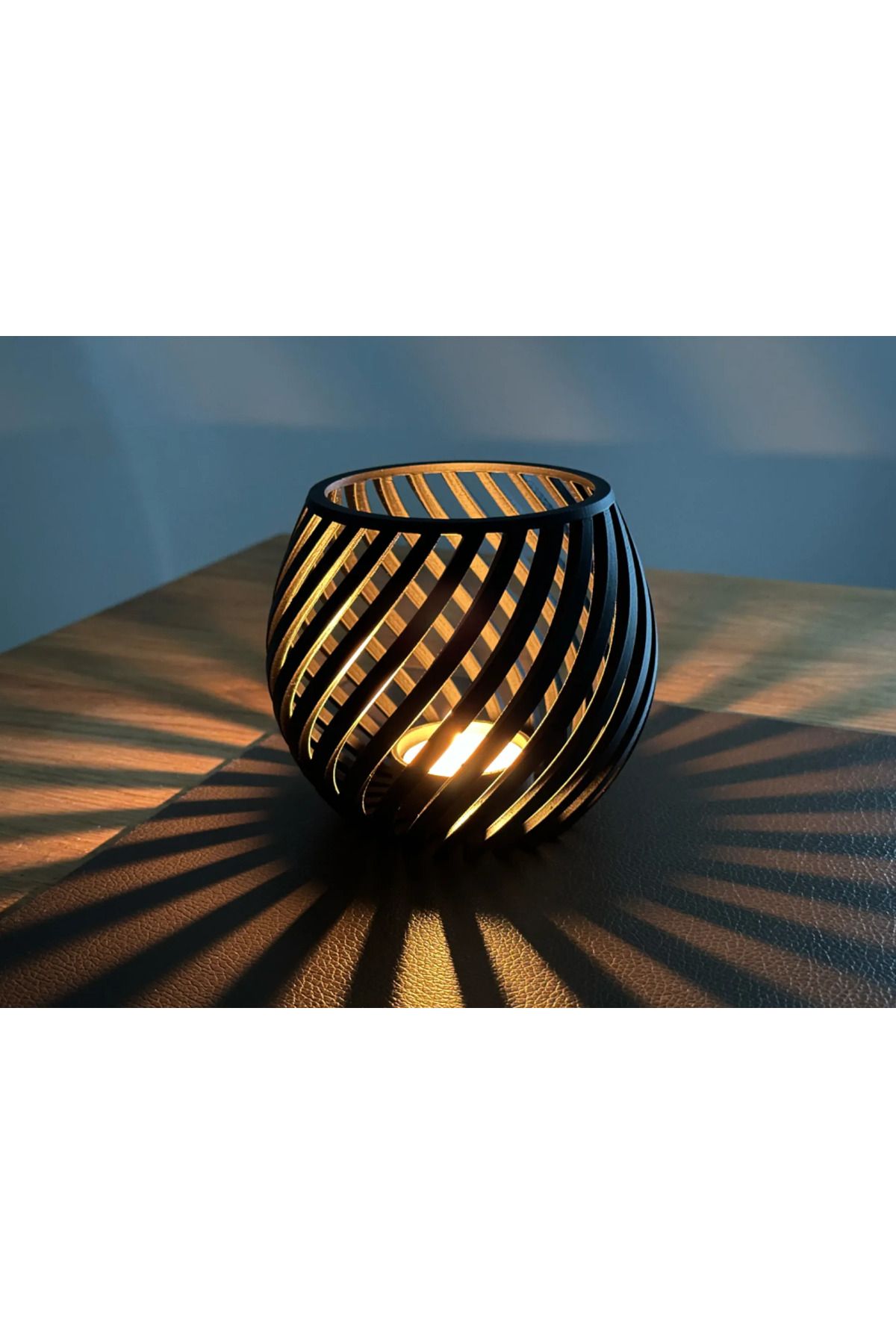 CharmFancy Spiral Gölgeli Tealight Biblo Lamba Esrarengiz Tasarım