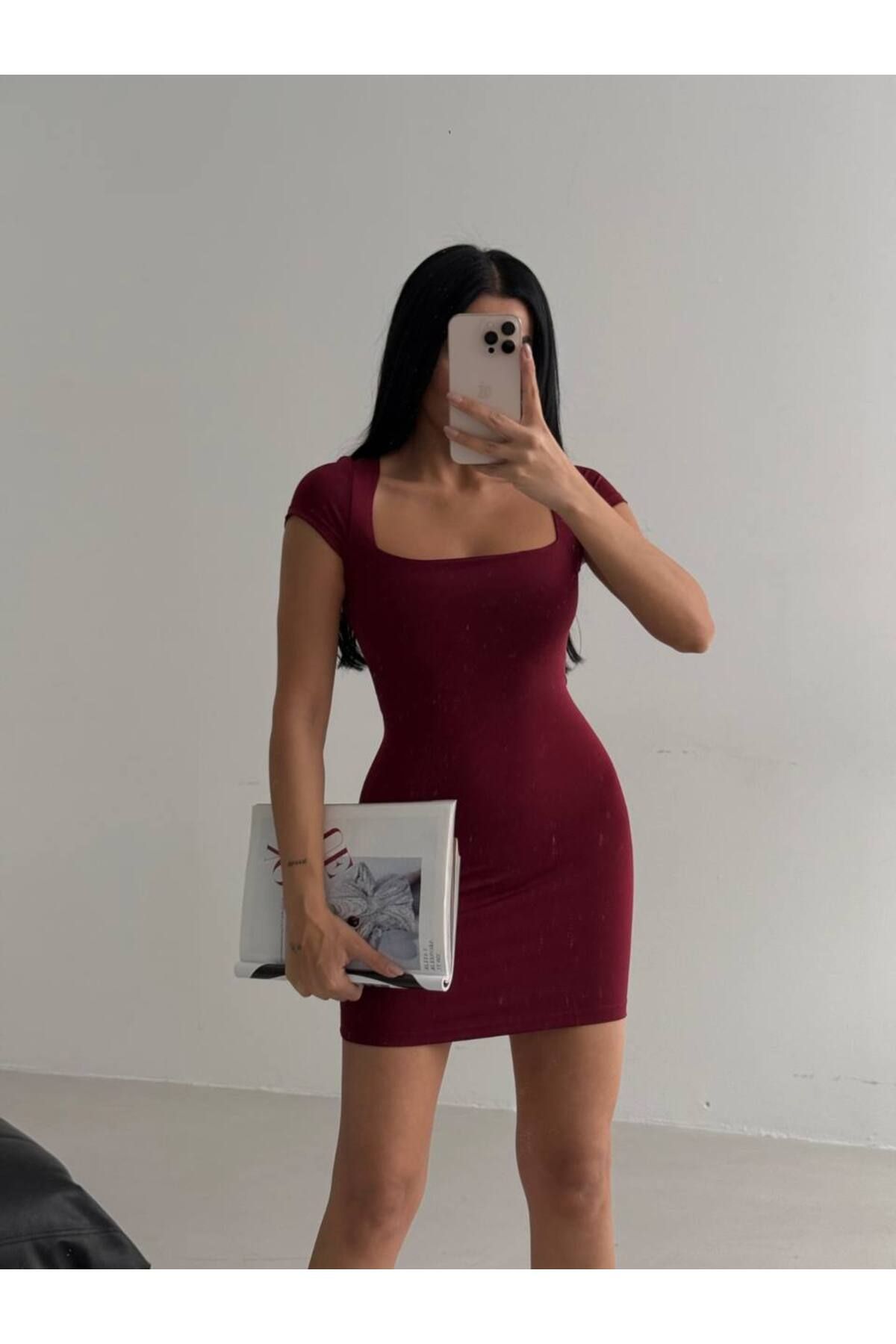Castivo Fashion Kare Yaka Fit Kesim Kısa Kollu Mini Elbise