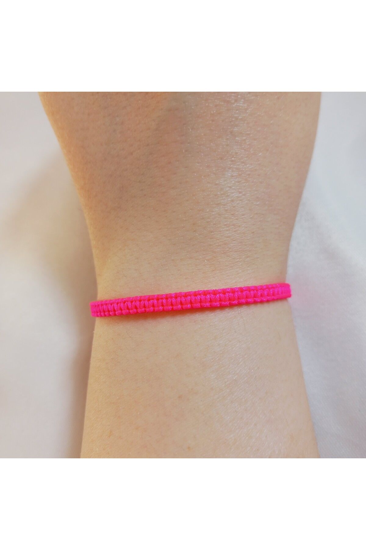 Crystal Atelier Unisex Fosforlu Pembe Makrome Örgü Asansörlü Ayarlanabilir Bileklik-Hediyelik Bileklik-İp Bileklik