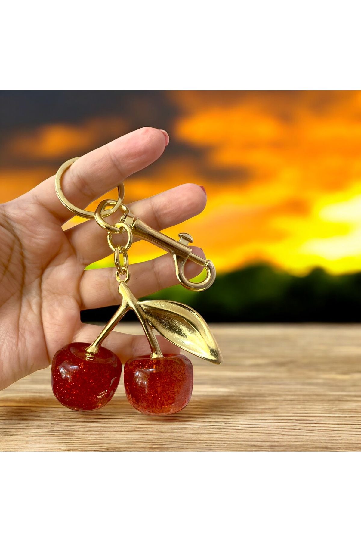DKY KİRAZ FİGÜRLÜ ÖZEL TASARIM ANAHTARLIK CHARM BÜYÜK BOY