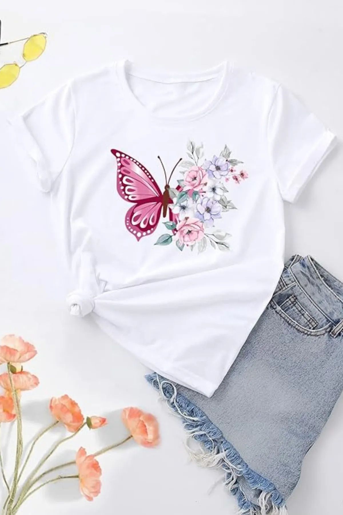 FeaR LeeS Kelebek ve Çiçek Baskılı Oversize T-shirt
