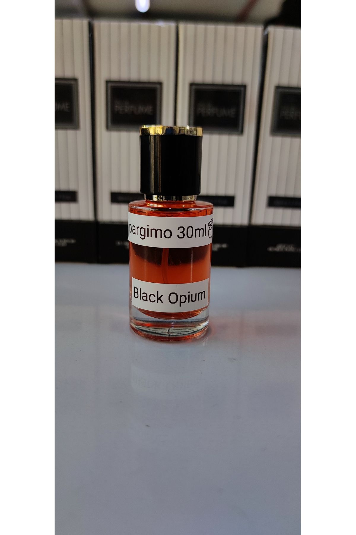 pargimo orijinal parfüm (Black Opium 30ml)