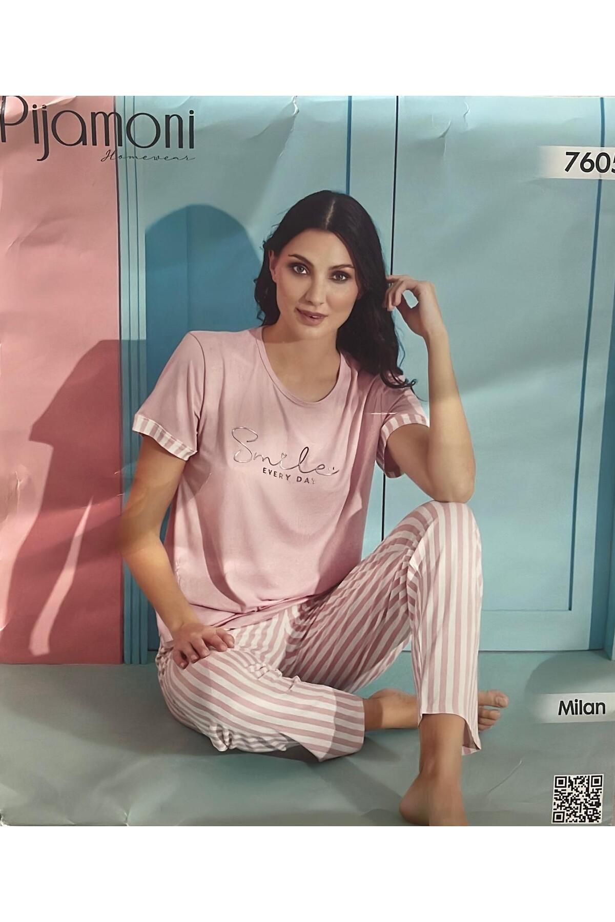 Pijamoni UÇUK PEMBE RENK KISA KOLLU MODAL KUMAŞ PİJAMA TAKIMI