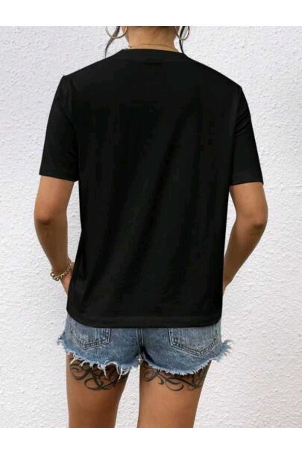 FAVORİST  KORE KALP V Yaka Baskılı Pamuklu Tshirt (NORMAL KALIP) - Görsel 3