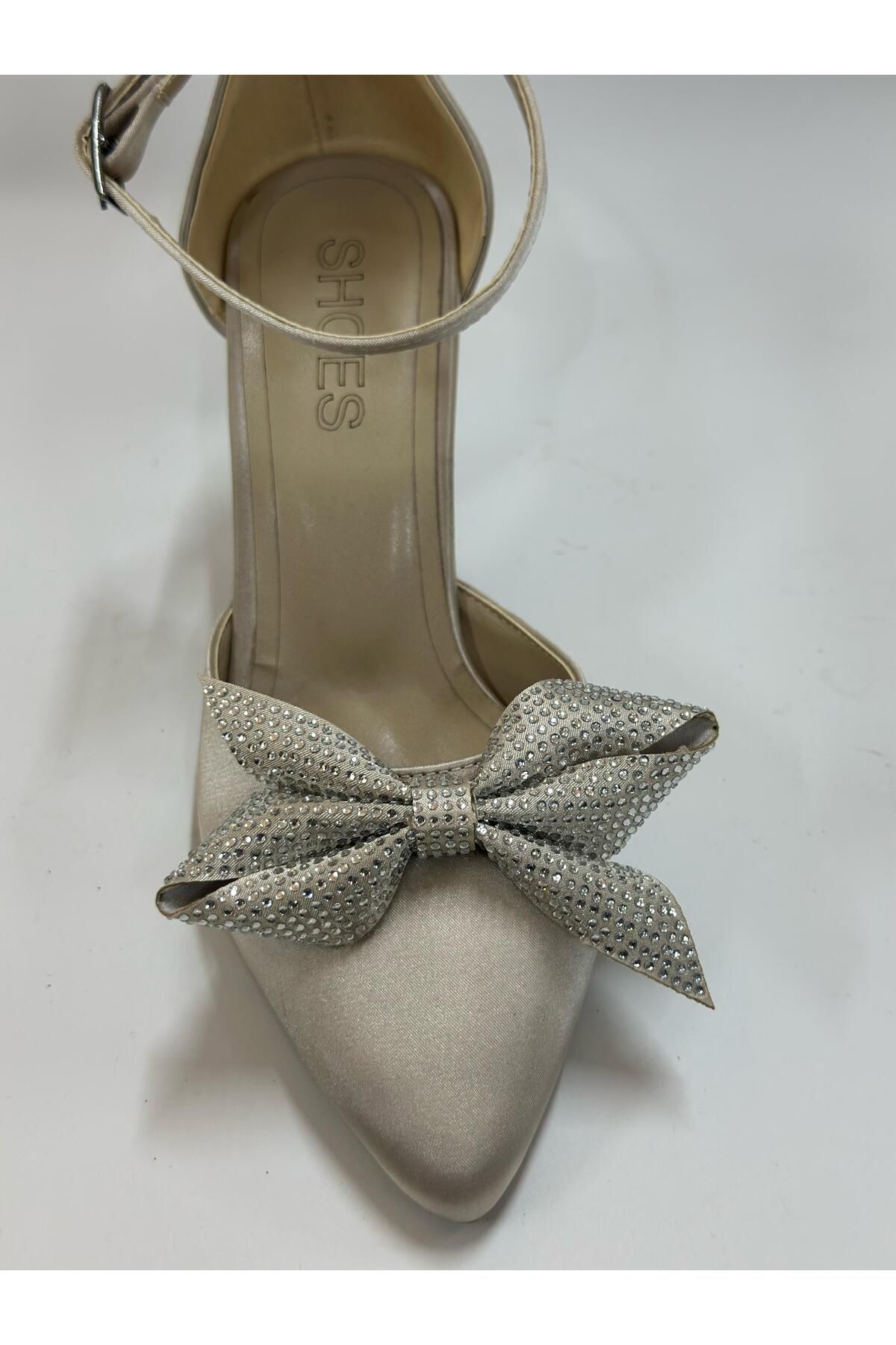 LINASHOES07 Saten Taş Detaylı Fiyonk Kadın Topuklu Ayakkabı