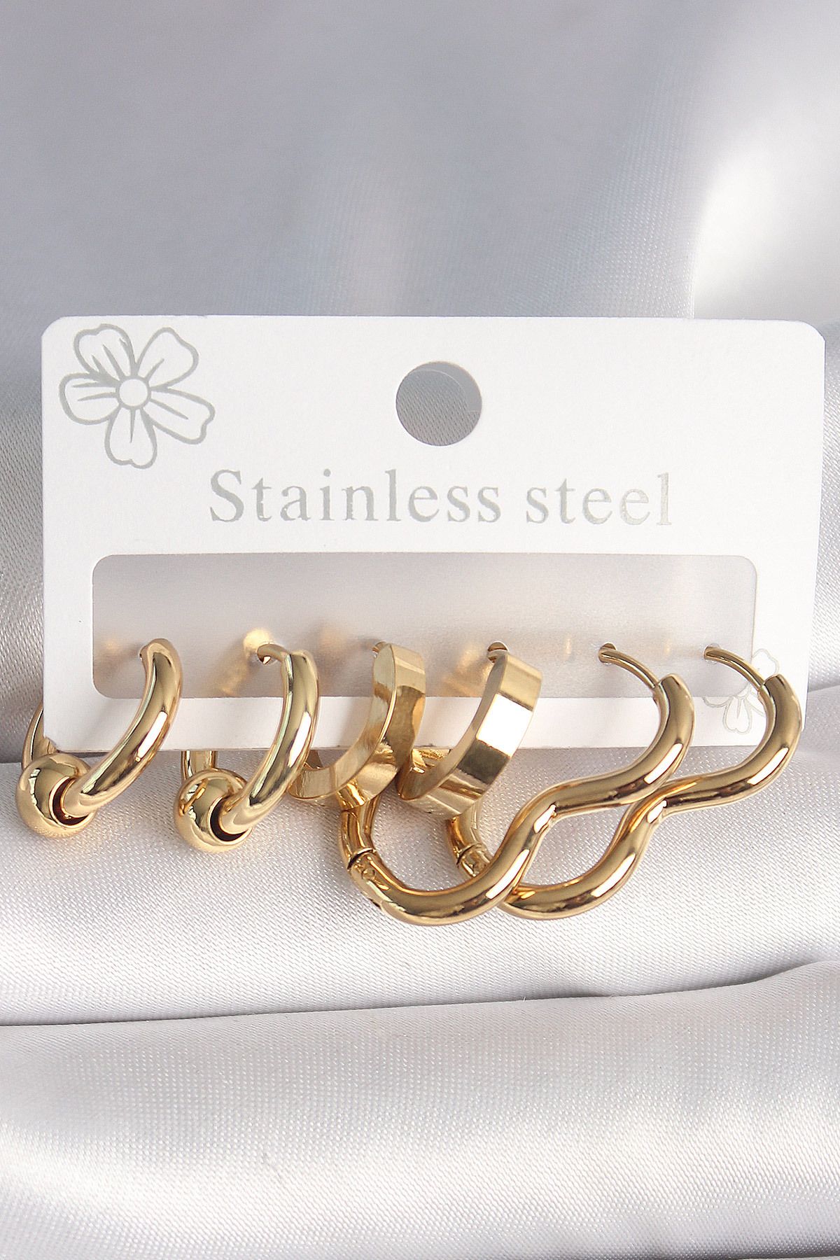 STYLE OF CARMEN 316L Çelik Gold Renk Kalp Halka Model Kadın Küpe Seti