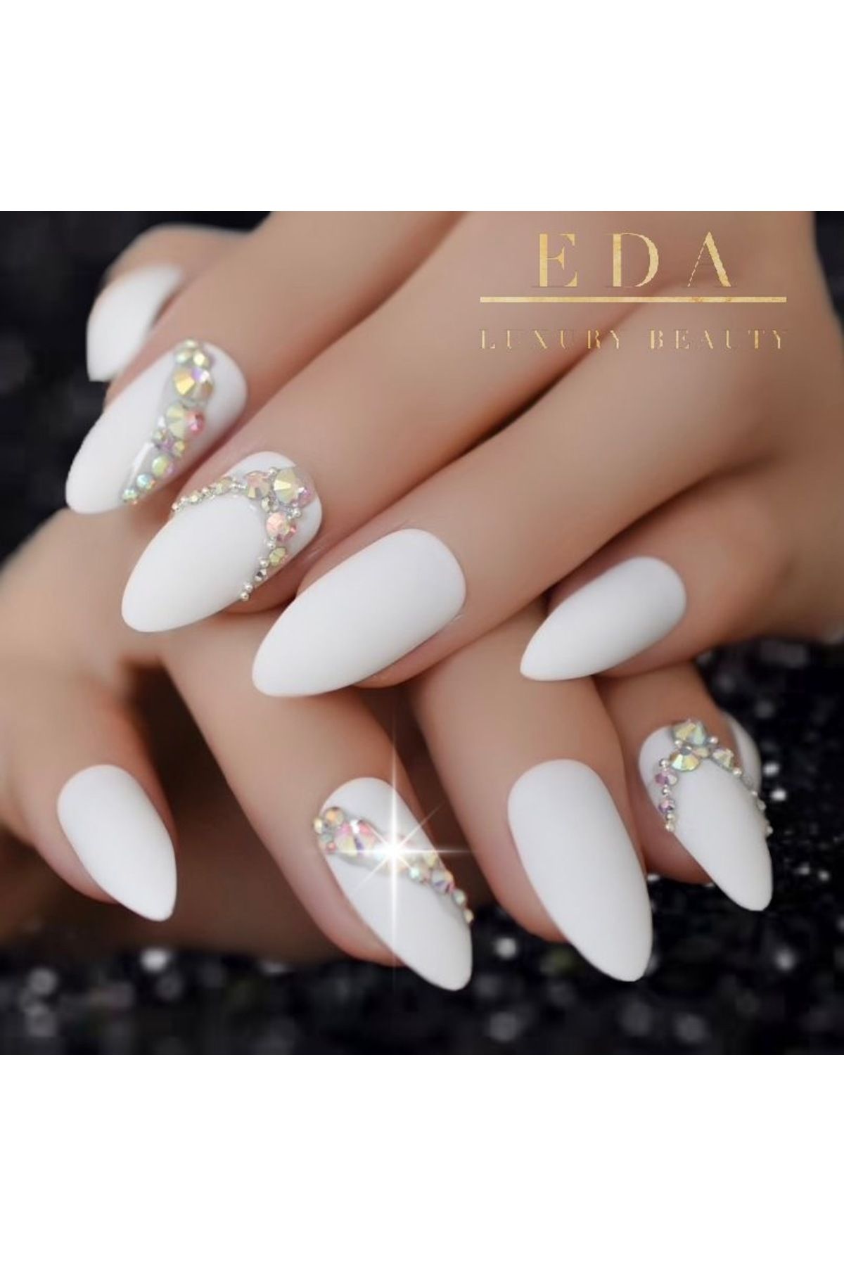 EDA LUXURY BEAUTY 24'lü Mat Beyaz Takma Tırnak Lüks 3d Kristal Taşlı Uzun Badem Stiletto Nail Art Yapıştırıcılı Set