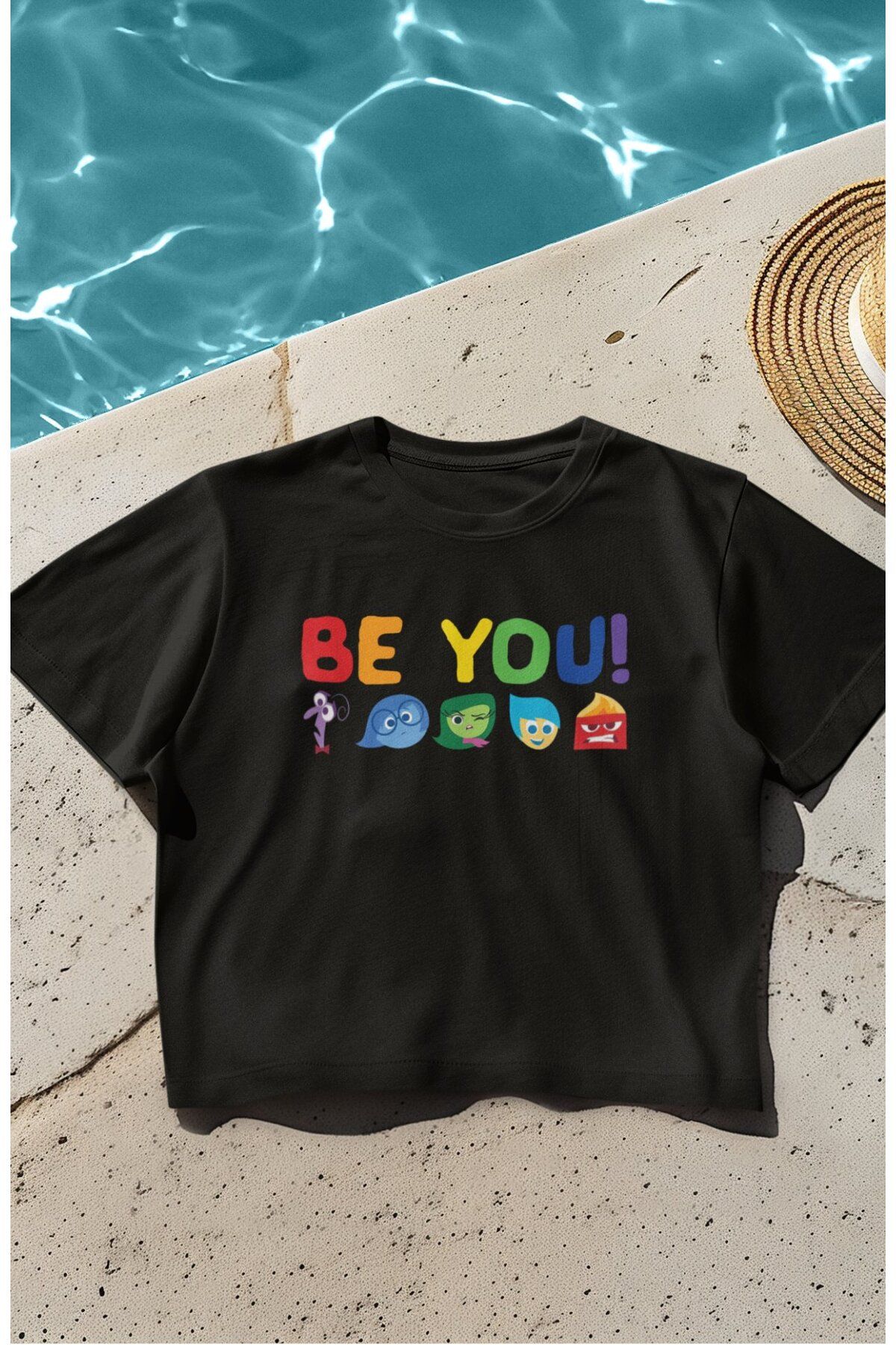 Fuddy Moda Kadın Be You Duygular Baskılı Crop Top, Kız Çocuk Insi.de Out Film Temalı Crop Bluz