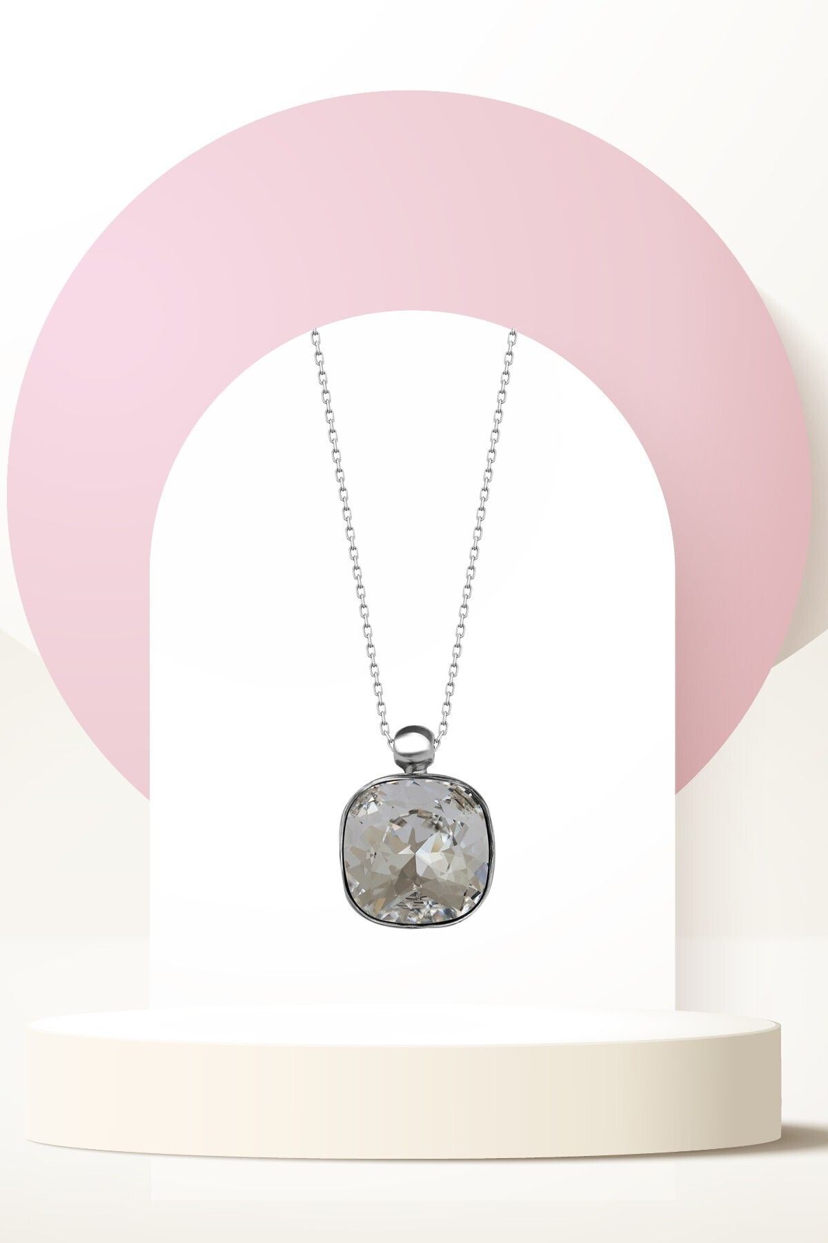 Swarovski Zirconia Crystal Taşlı Cushion Square Kolye Kadın Klasik Şıklık