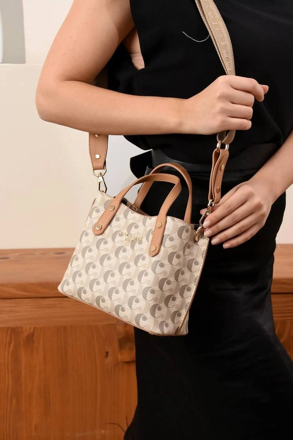 Just Polo Paris Kadın Yeni Sezon El Ve Omuz Çantası