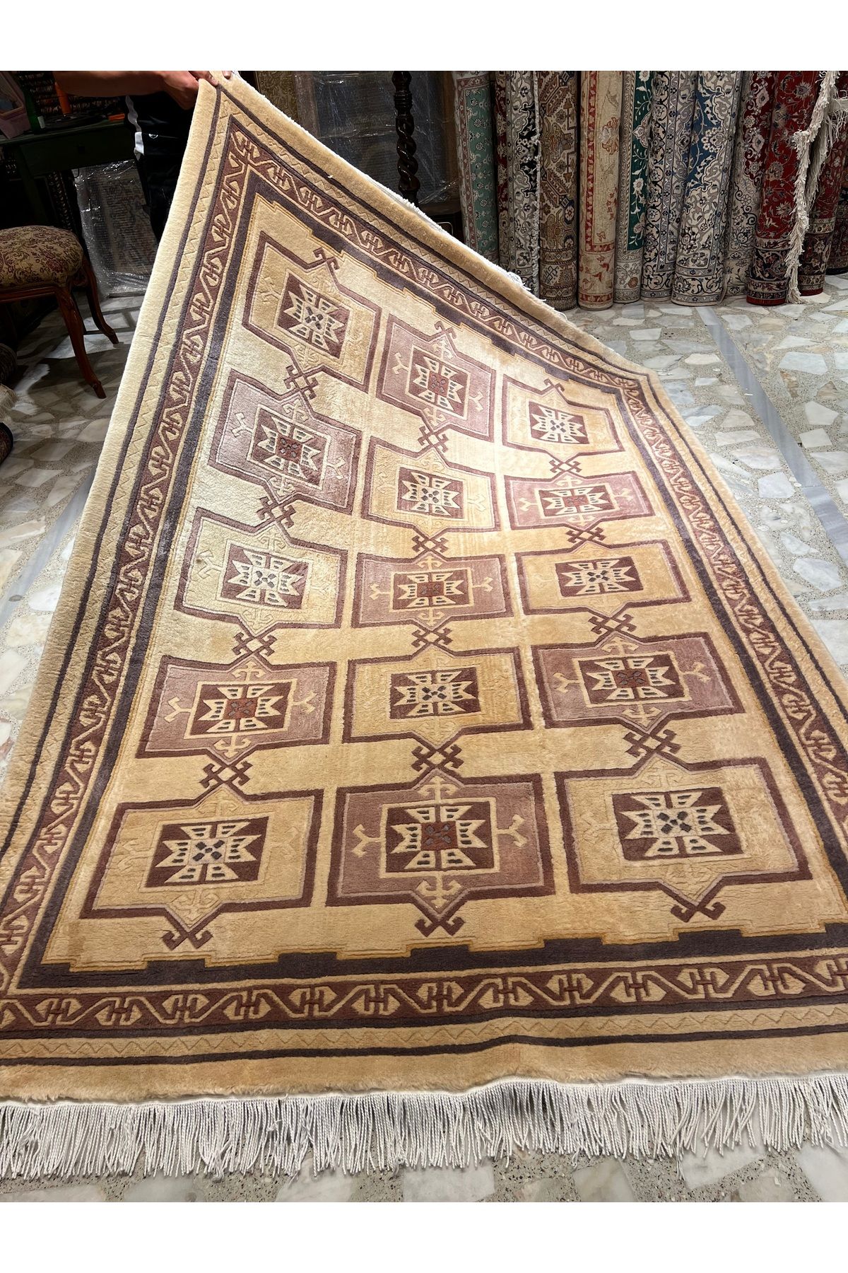 RD RAMAZAN DAĞ EL HALI SANATI El Dokuma Kabartmalı Çin Halısı Ebat 230x165