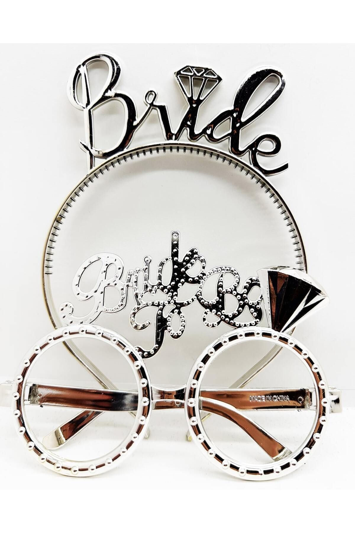 ShopZum Bride Yazılı Taç ve Bride To Be Yazılı Gözlük Seti Gümüş Renk