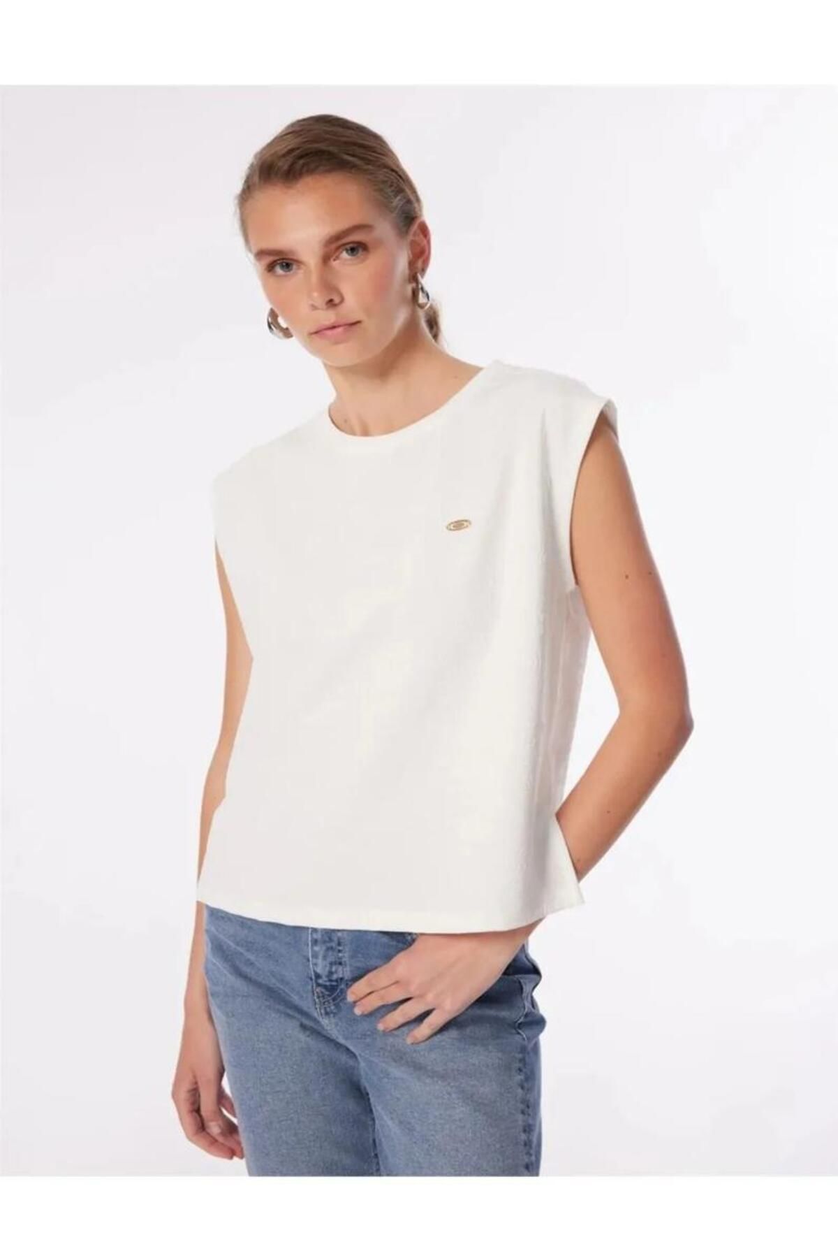 U.S. Polo Assn. U.S. Polo Assn. Bisiklet Yaka Kadın T-Shirt