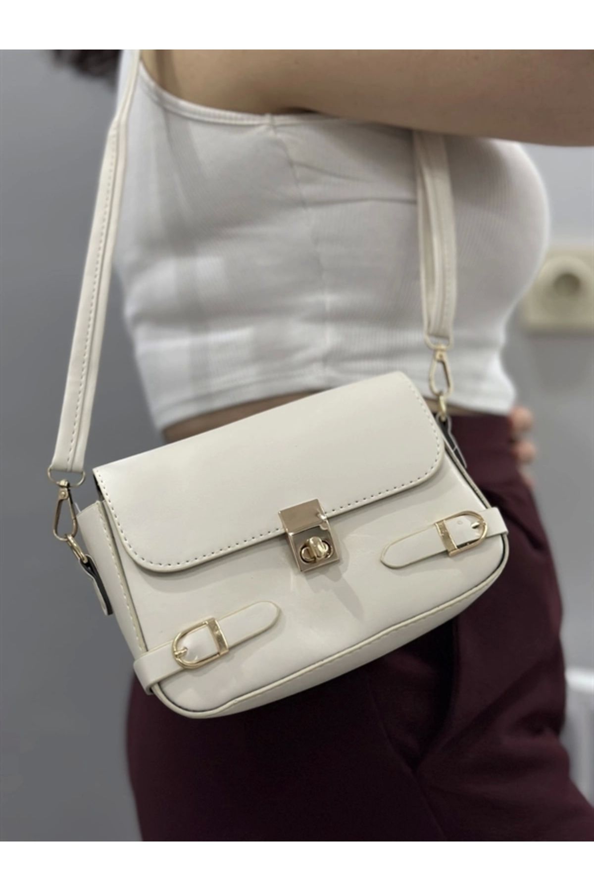 FASHIONLINE Zerej kemerli krem cilt çanta