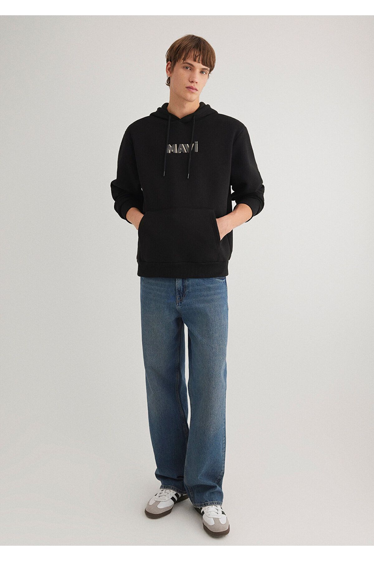 complete the look image