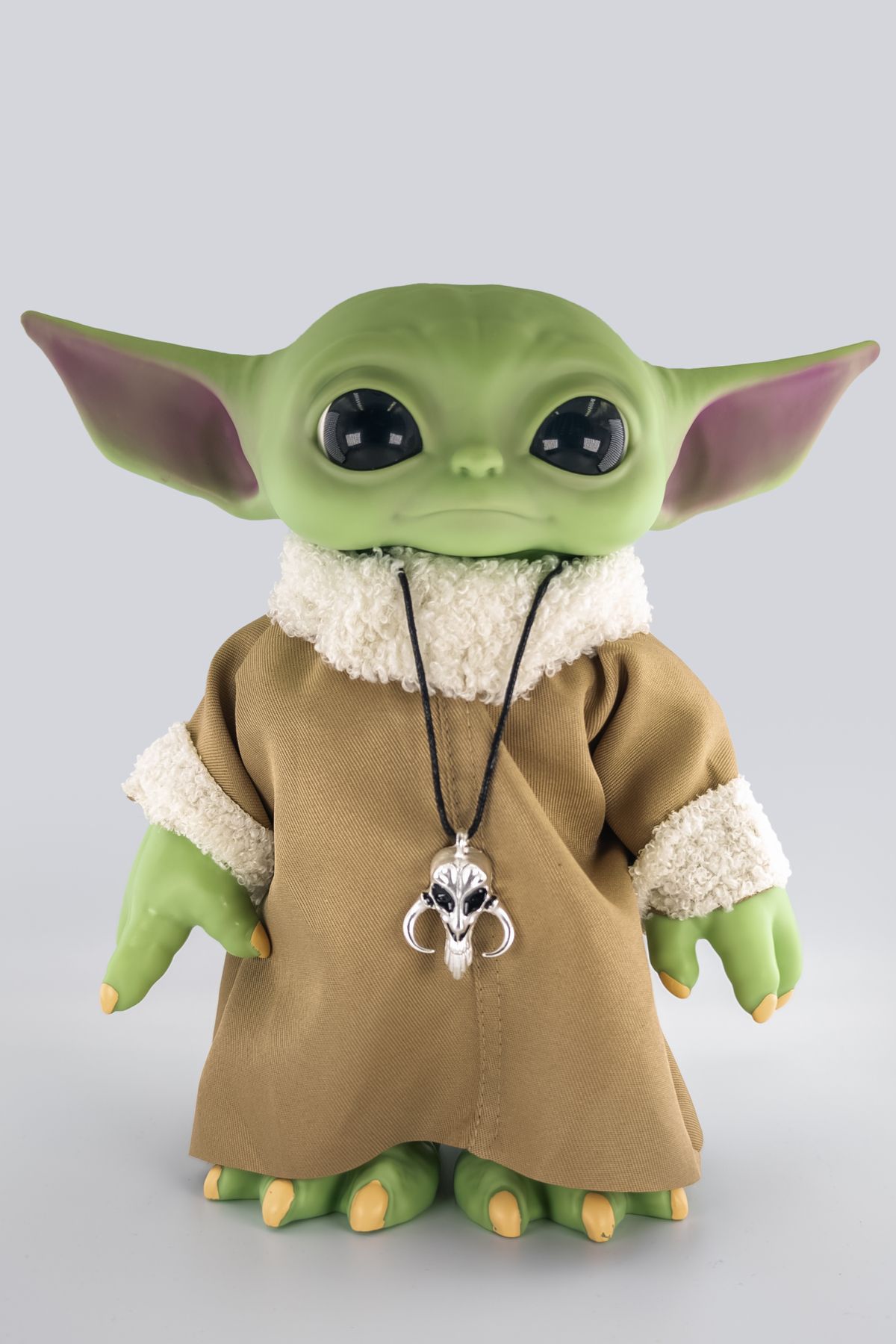 shop 28 cm Bebek Yoda Figür – Çıkarılabilir Elbiseli & Kolye Aksesuarlı Sabit Model "Mudhorn” kolye