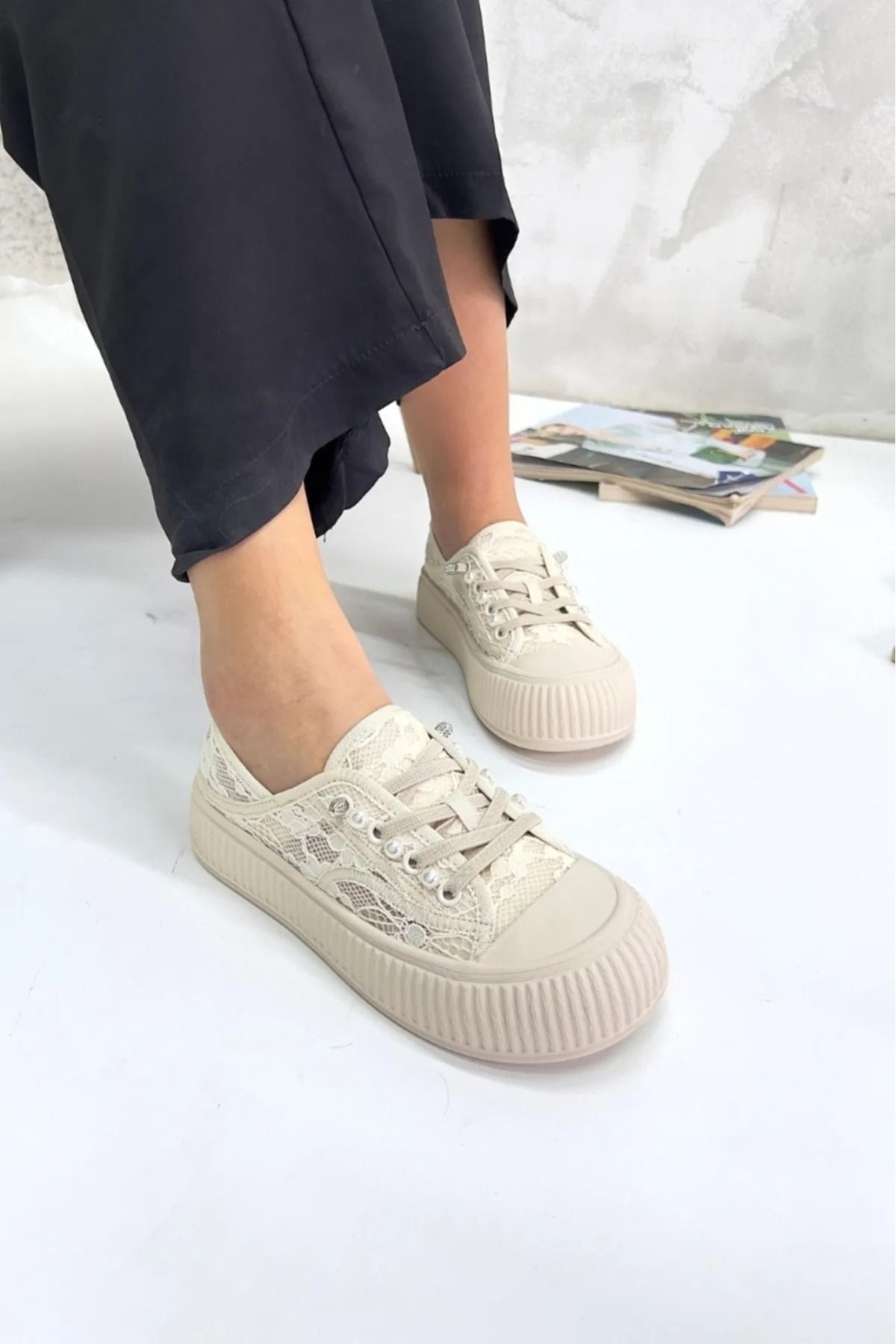BS BEYAZ SHOES Dantelli Kadın Sneaker