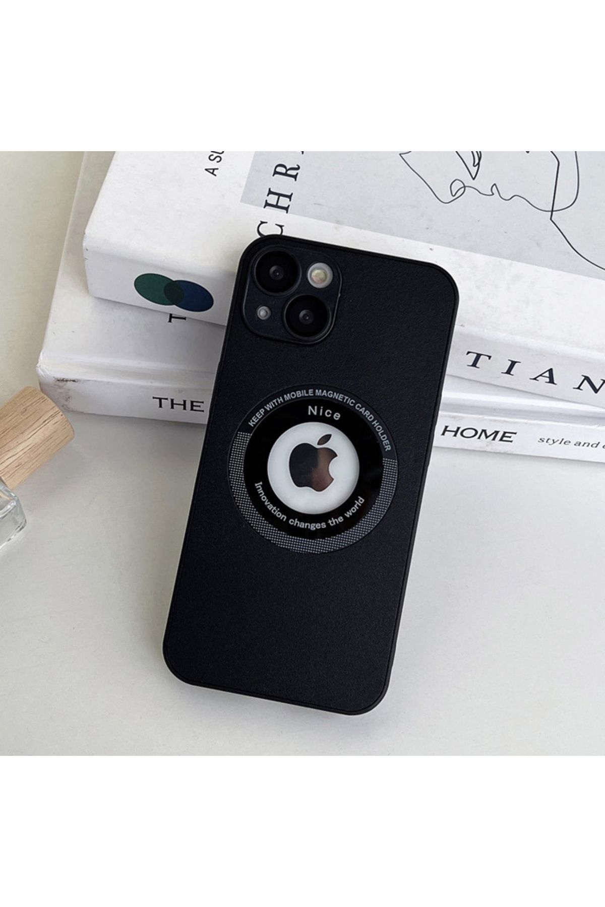 REDz Accessories Husă Magsafe Cu Decupaj Și Logo, Compatibilă Cu Iphone 14 Plus, Aspect Piele, Încărcare Wireless, Neagră - One Size