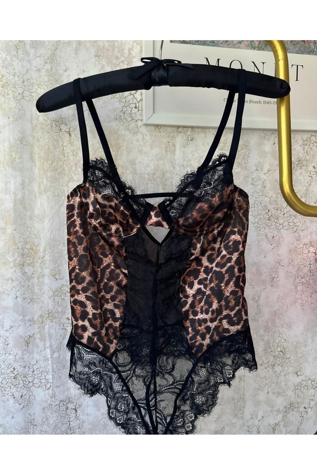 MODA LEOPAR BODYSUİT