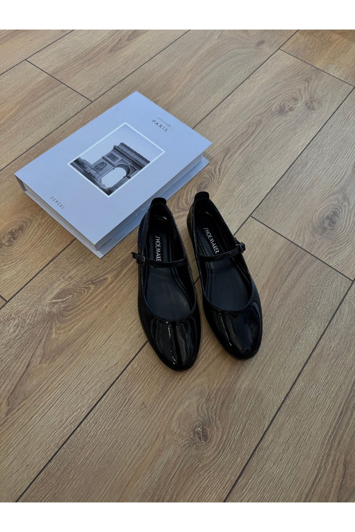 ShoeMaker Siyah Rugan Kadın Babet