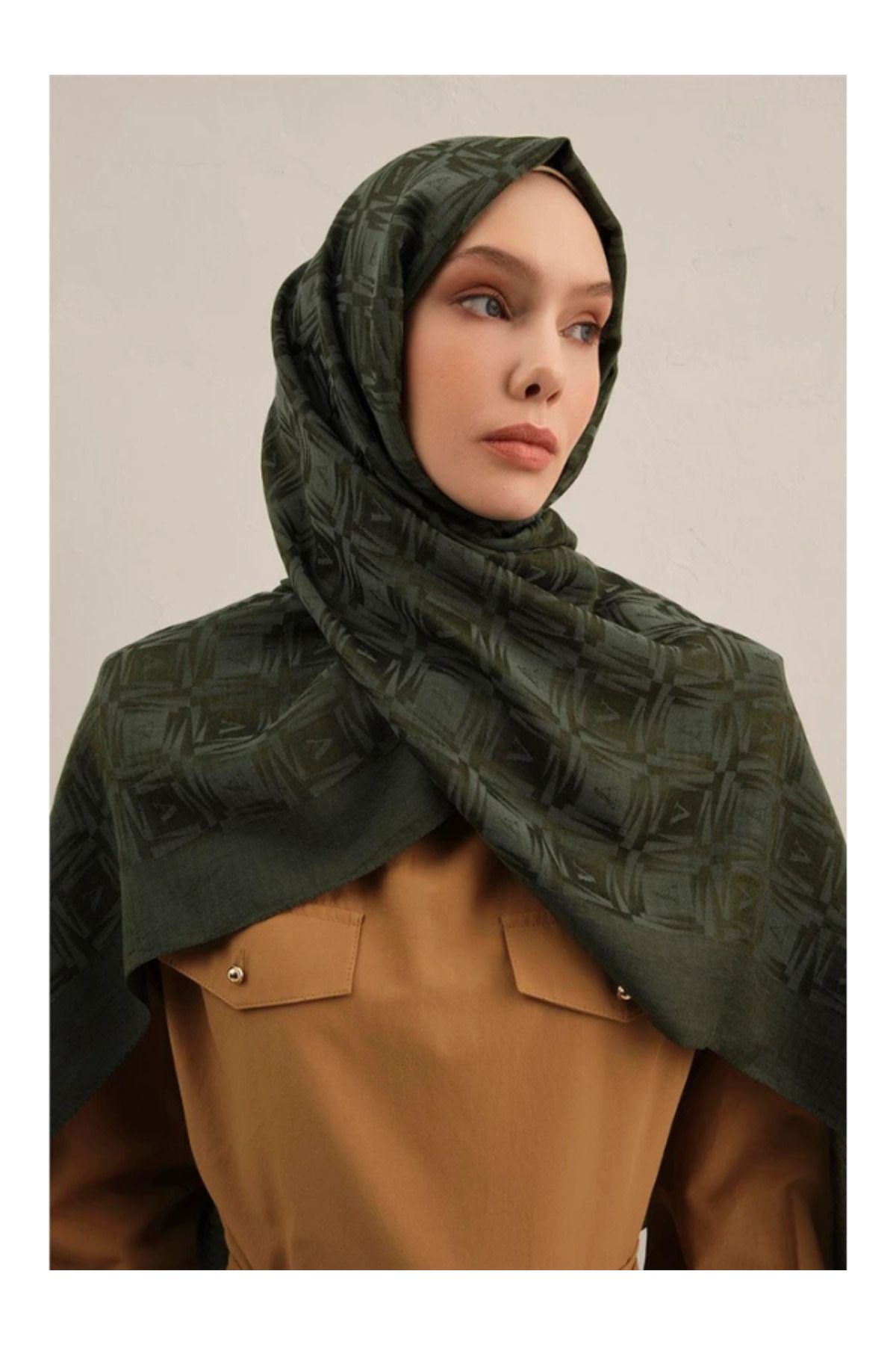 Armine Lyocell Naia Kare Monogram Şal